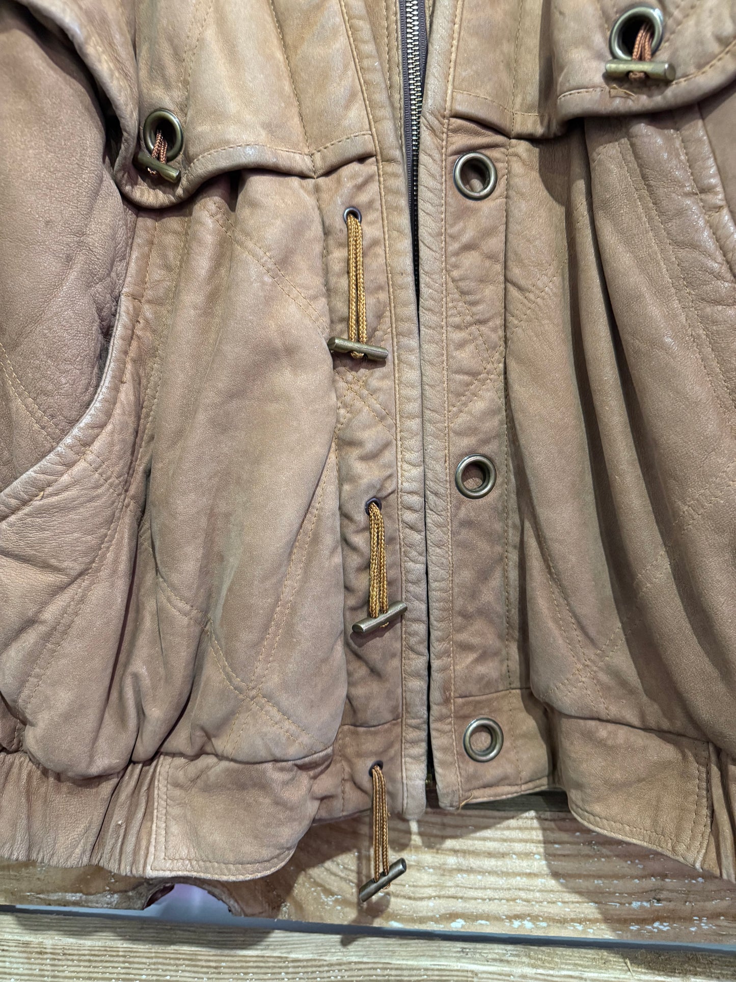 Vintage 90s leather biker bomber jacket. Brown/ Tan. Size XL. Grunge.