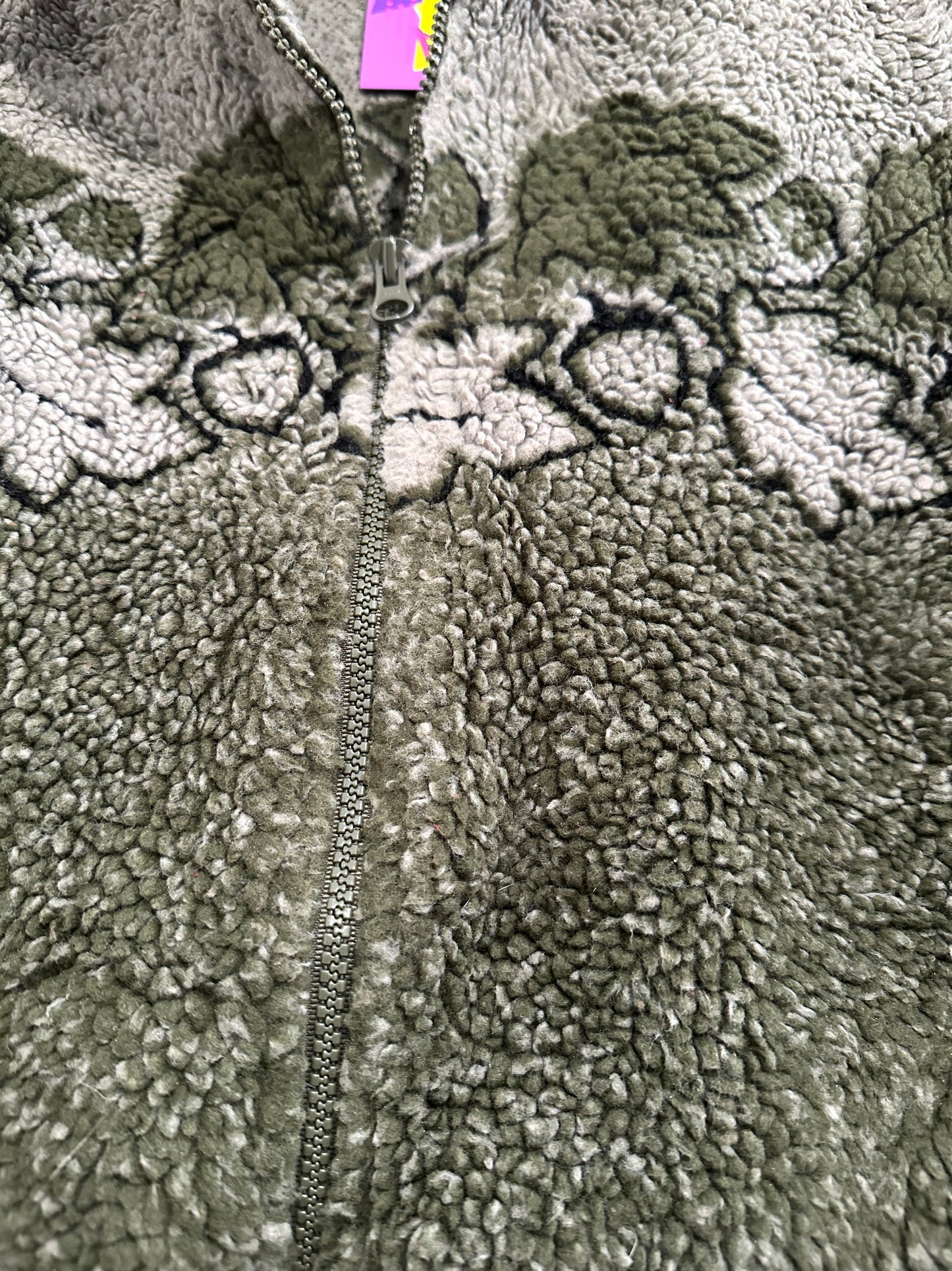 Vintage 90s patterned green fleece. Zip up gilet/ sleeveless. Size large