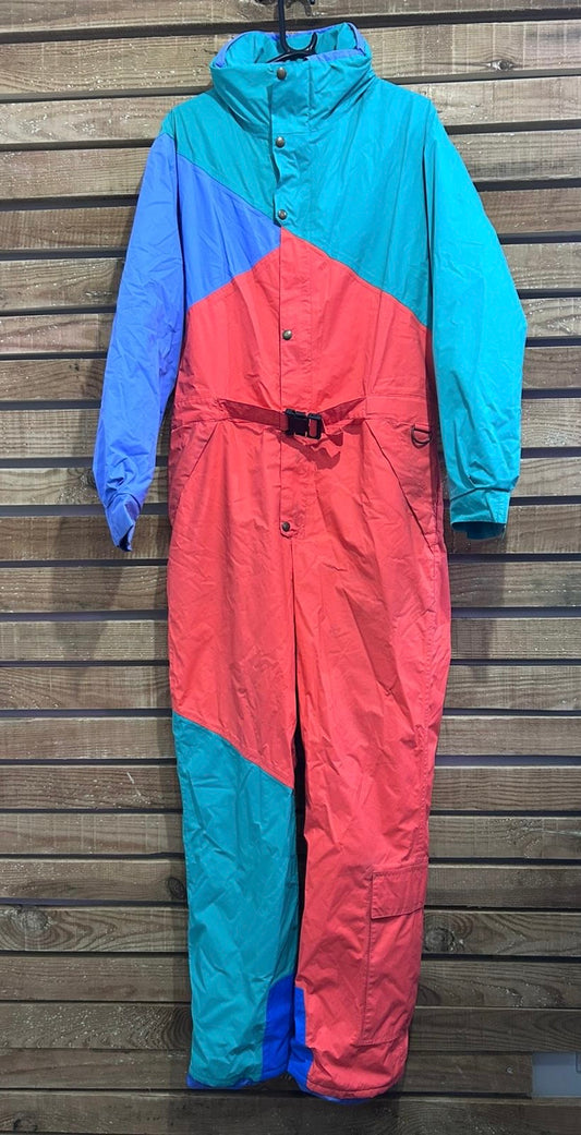 Vintage 90s snow suit. Ski/ snowboard/ all in 1, jumpsuit. Size Large.
