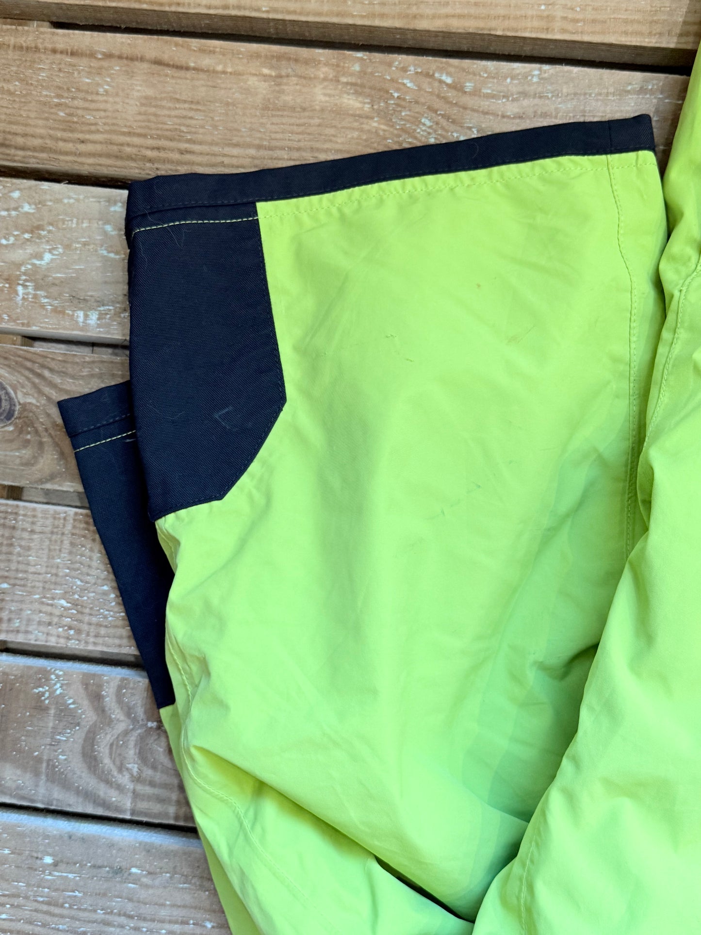 The North Face Hyvent Ski pants. Sallopettes/ snow pants. Trousers. Boys XL 18/20