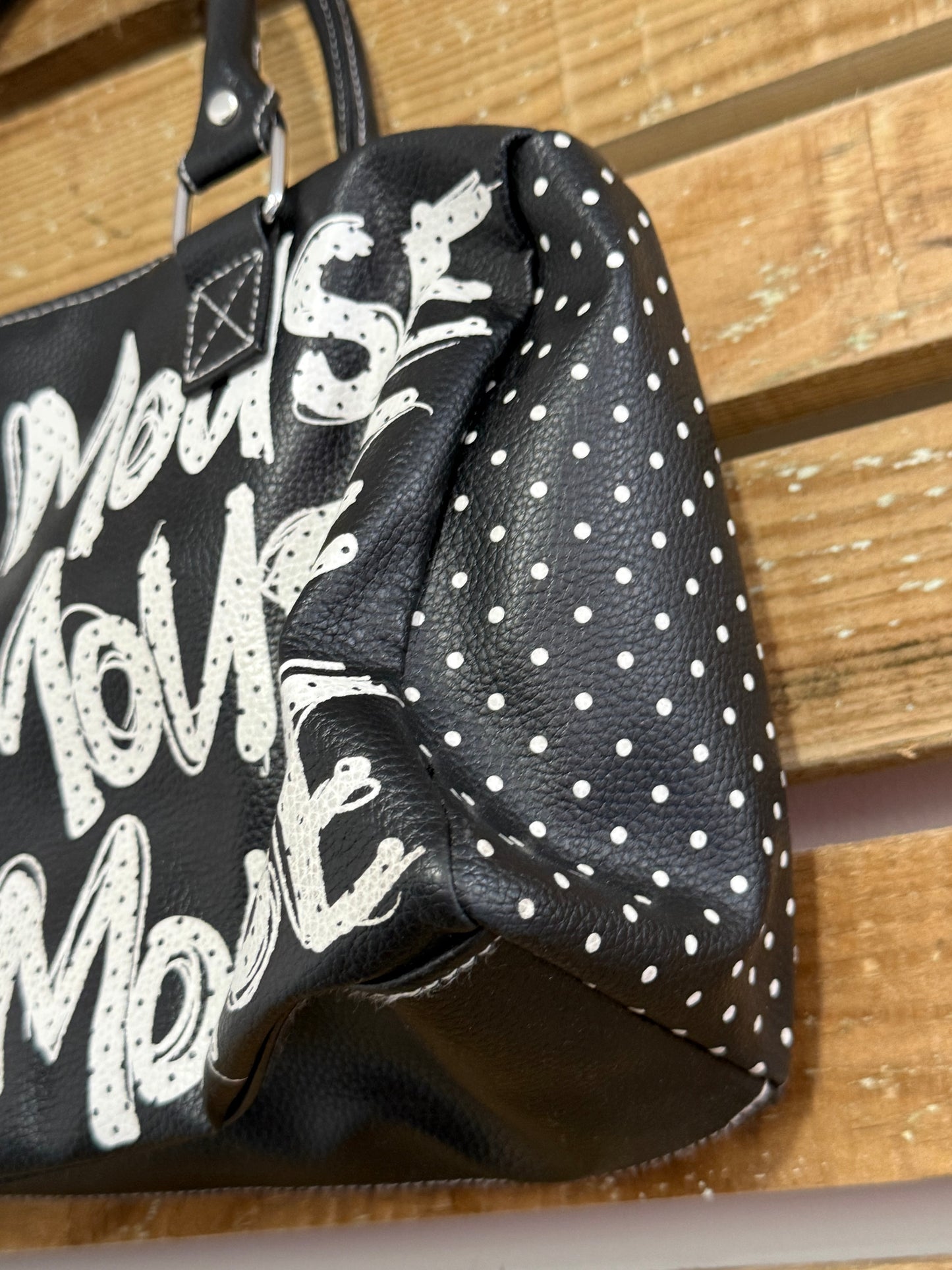 Vintage Y2K Disneyworld Minnie Mouse shoulder bag. Black.