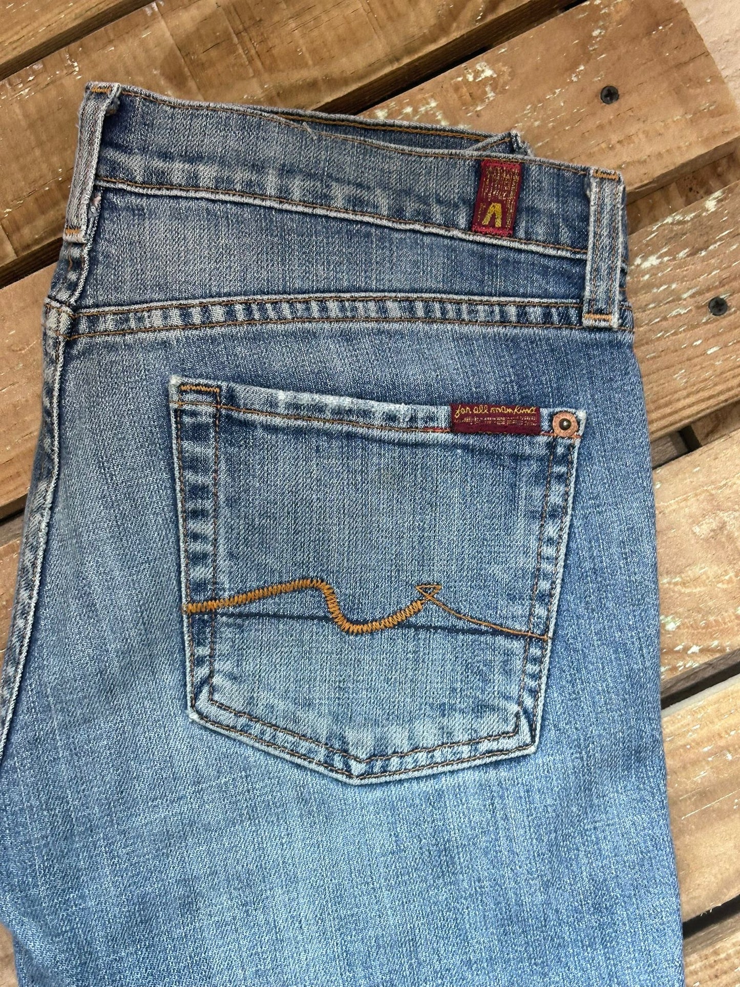 Vintage Y2K 7 for all mankind flared low rise bootcut jeans. Size UK10, waist 30”