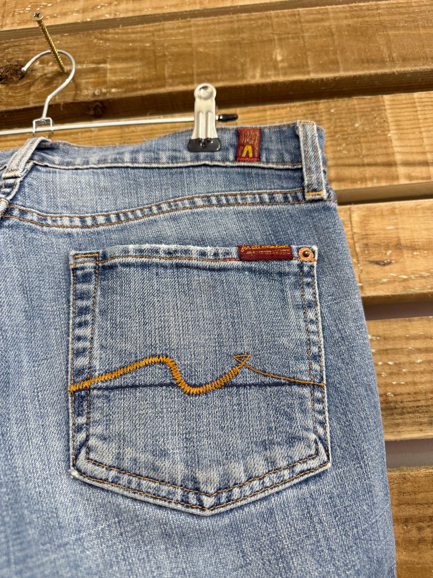 Vintage Y2K 7 for all mankind flared low rise bootcut jeans. Size UK10, waist 30”