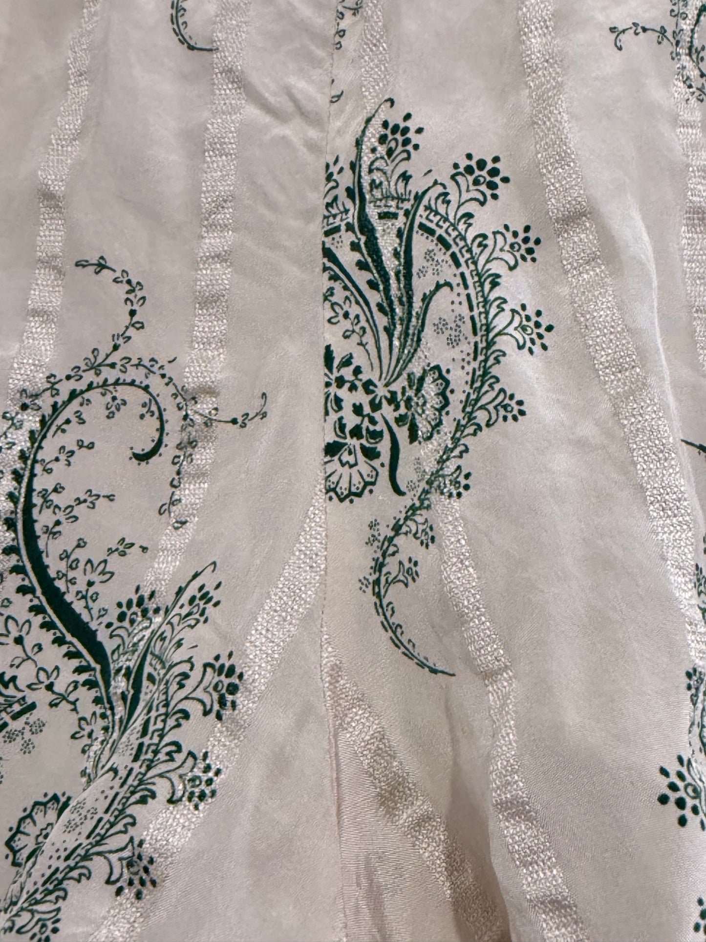 Paul & Joe silk bloomer shorts. Size 27-36” waist. Festival/beach/holiday.