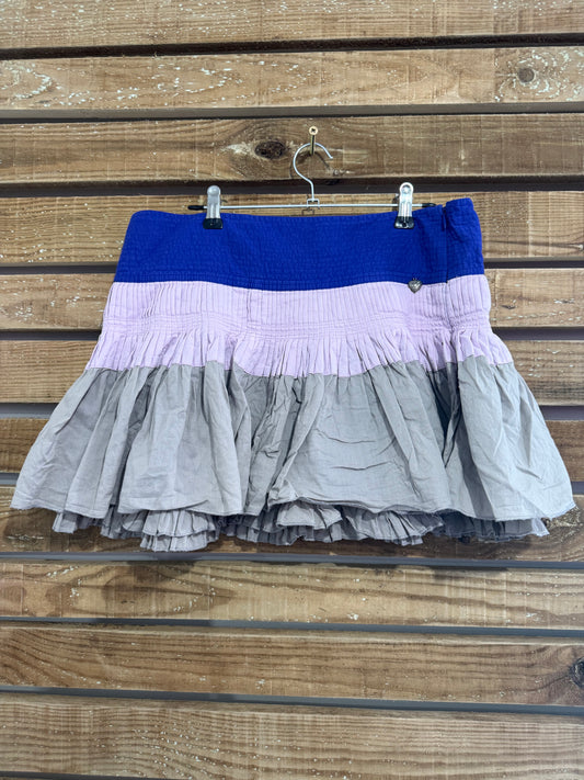 Vintage Y2K Pepe Jeans rara mini skirt. Size Large. 35” waist.