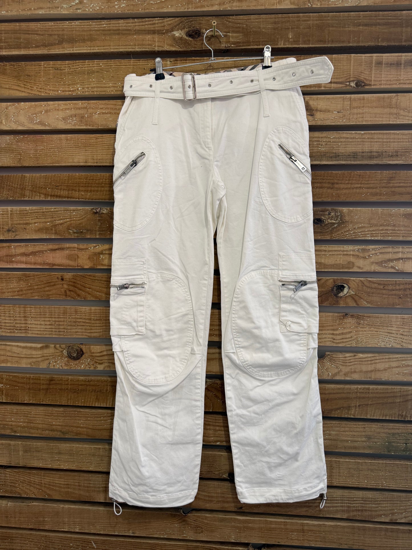 Vintage Y2K Burberry cargo jeans pants/ trousers. White. 32”waist, 32”leg. Size UK12.