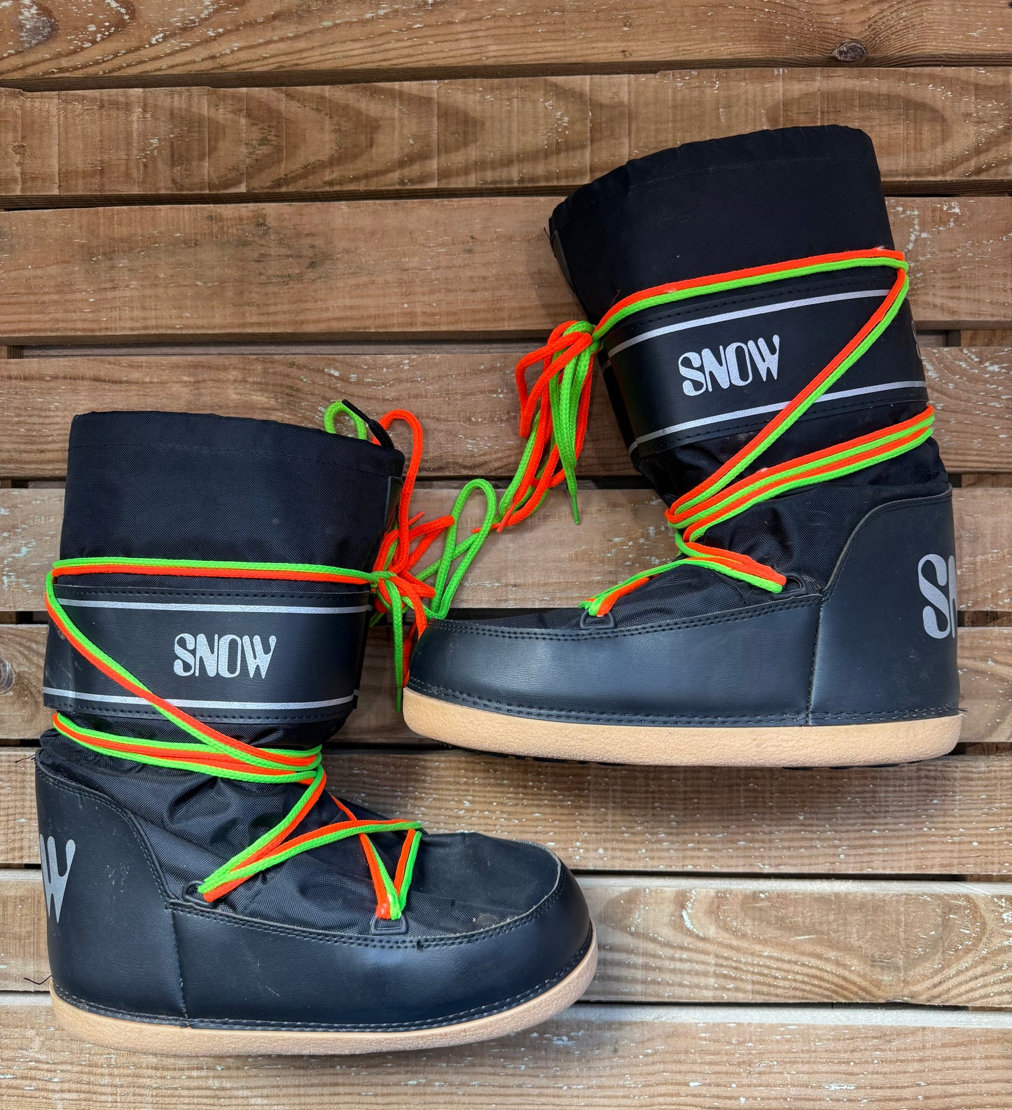 Snow Boots/ Moon boots. UK7-9. EU41-43.