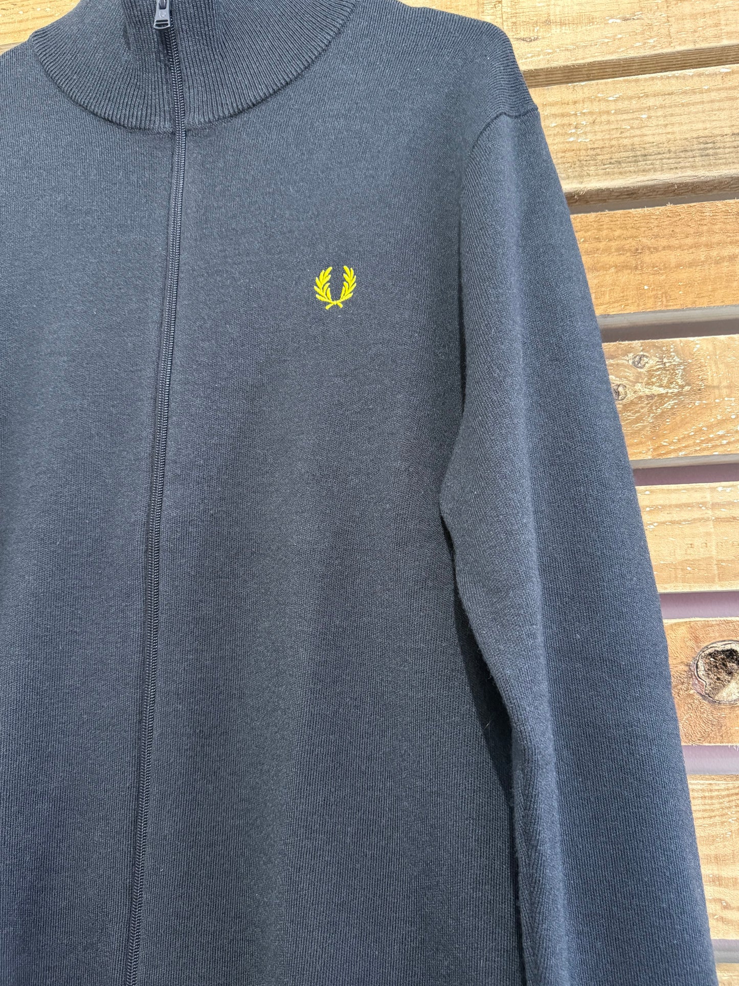Vintage 90s Fred Perry zip up knit cardigan/ jumper. Black. Size Large.