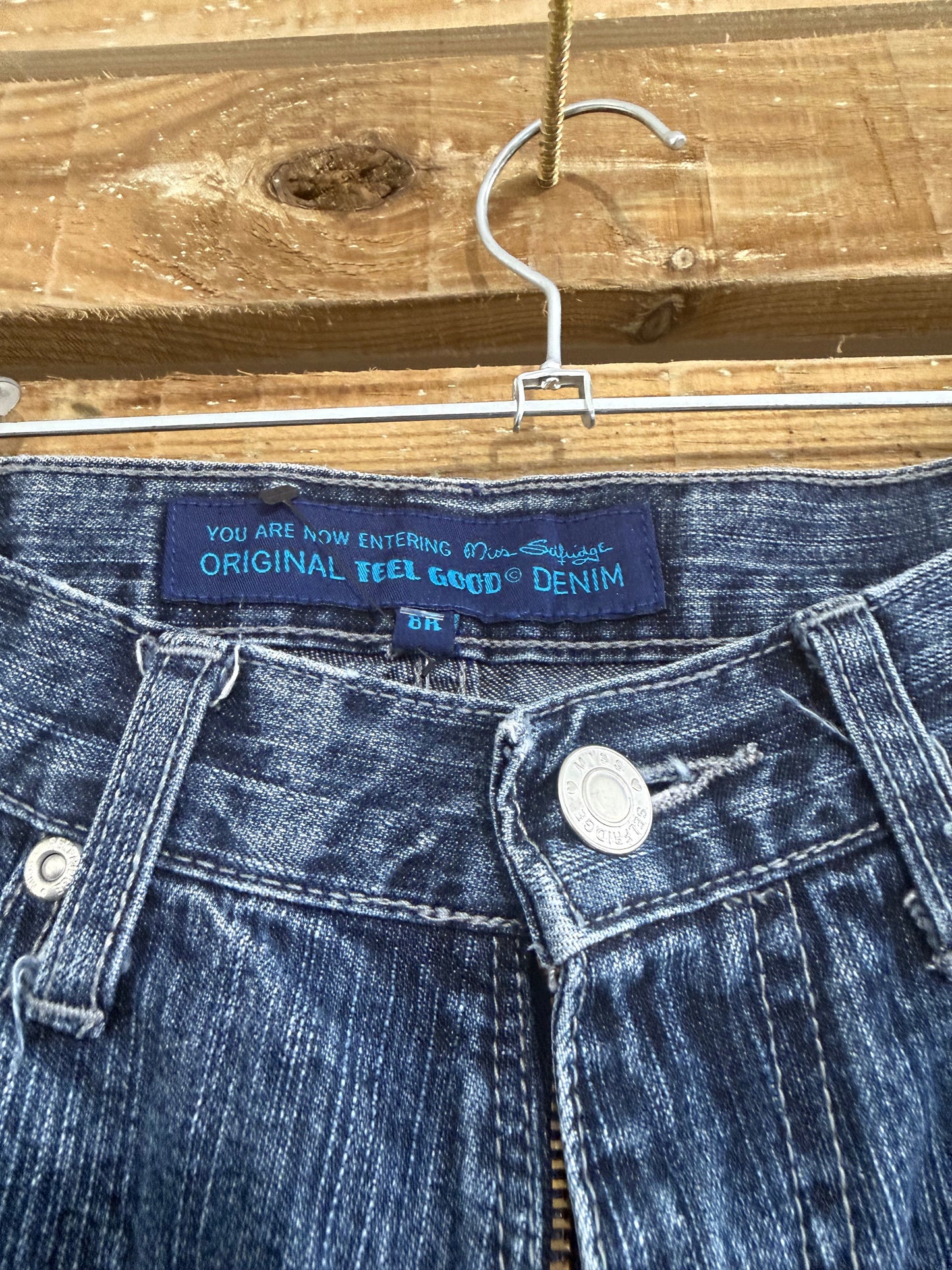 Vintage Y2K Miss Selfridge flared low rise jeans. Size UK8. 26” waist. 30” leg.