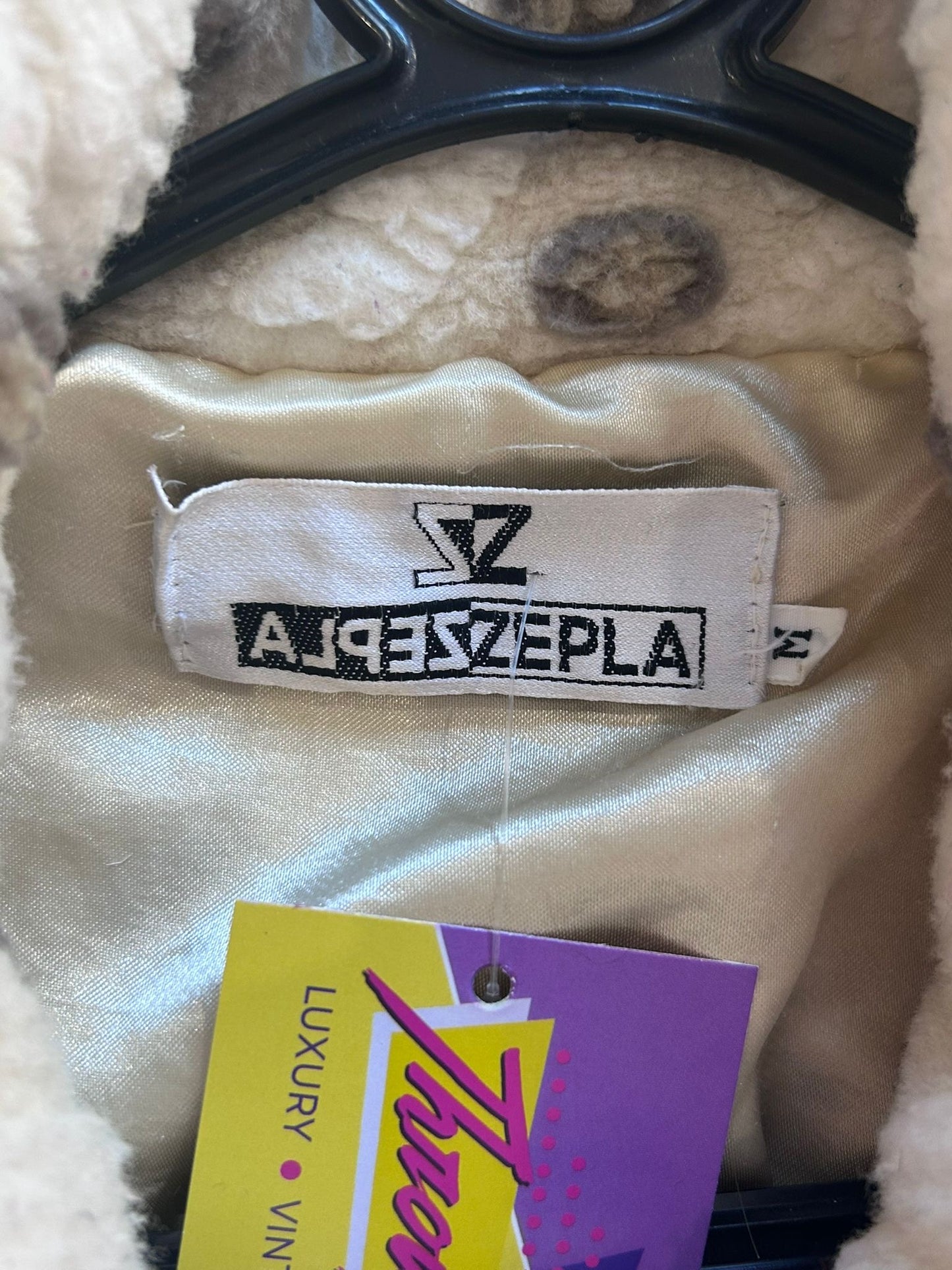 Vintage 90s Zepla patterned fleece Coat & headband. Size Large. Ski/ winter.