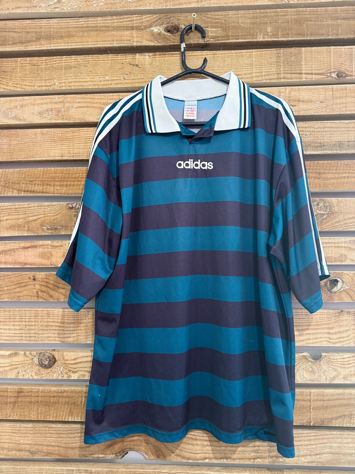 Vintage 90s Adidas German Football top/ t-shirt. Size XXL. World Cup.