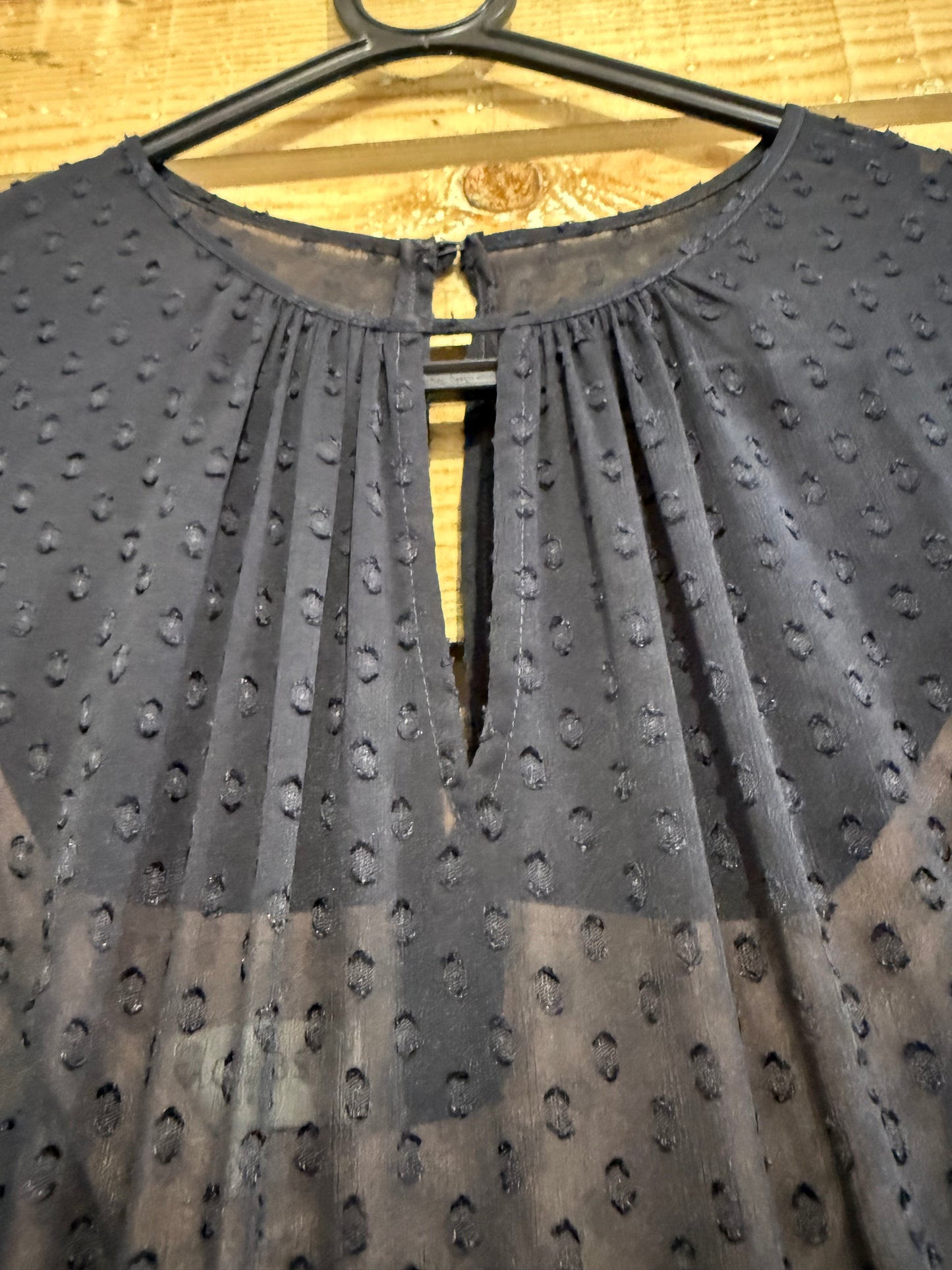 Hobbs Claudette clip dot sheer detail midi dress. Evening/wedding. Size UK10.