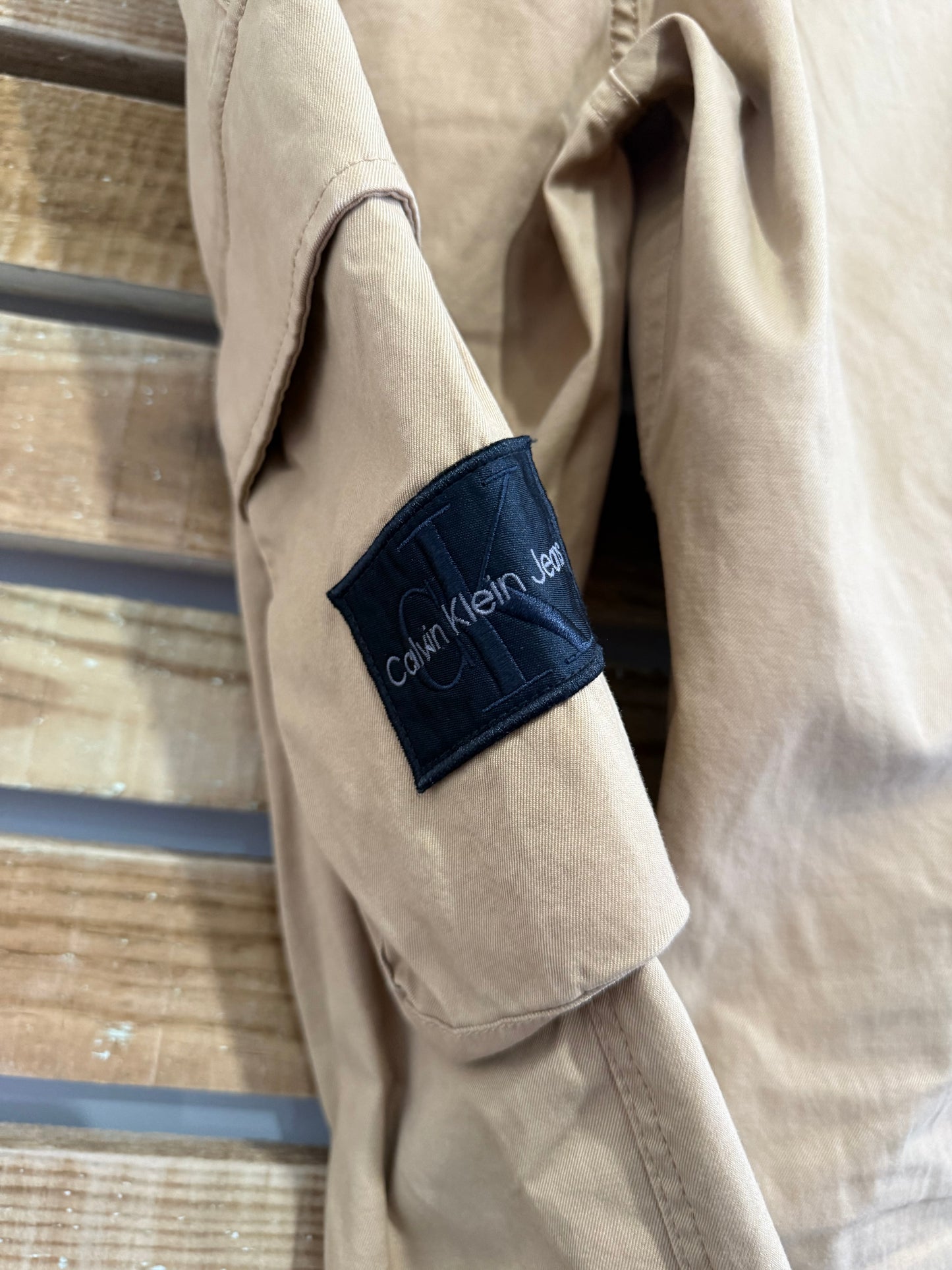 Calvin Klein cargo jeans pants/ trousers. Beige. 31” waist, 31” leg.