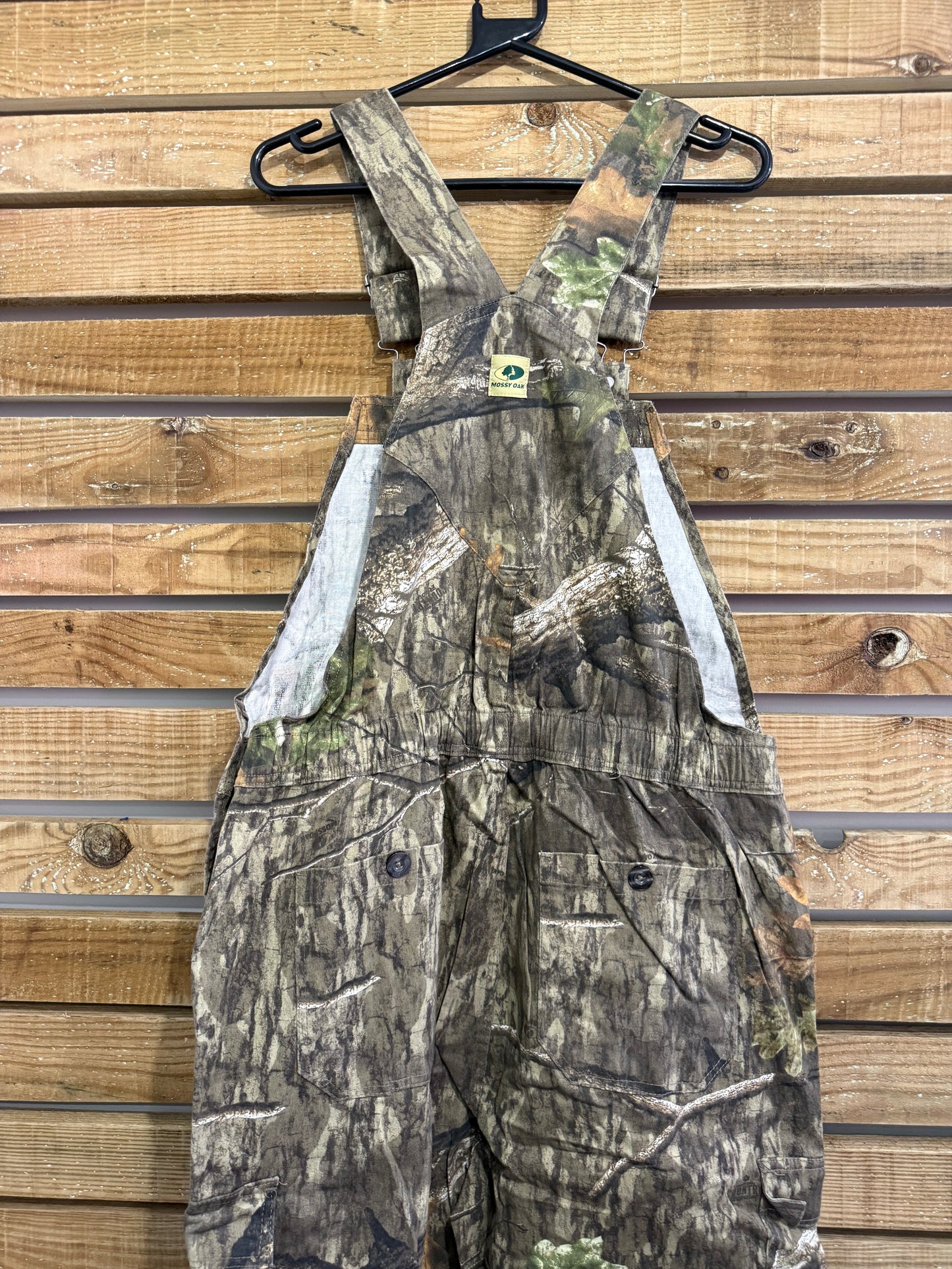 Mossy Oak Realtree Camo Bib overalls/ dungarees. Fishing/ hunting/ festival. Large. Deadstock