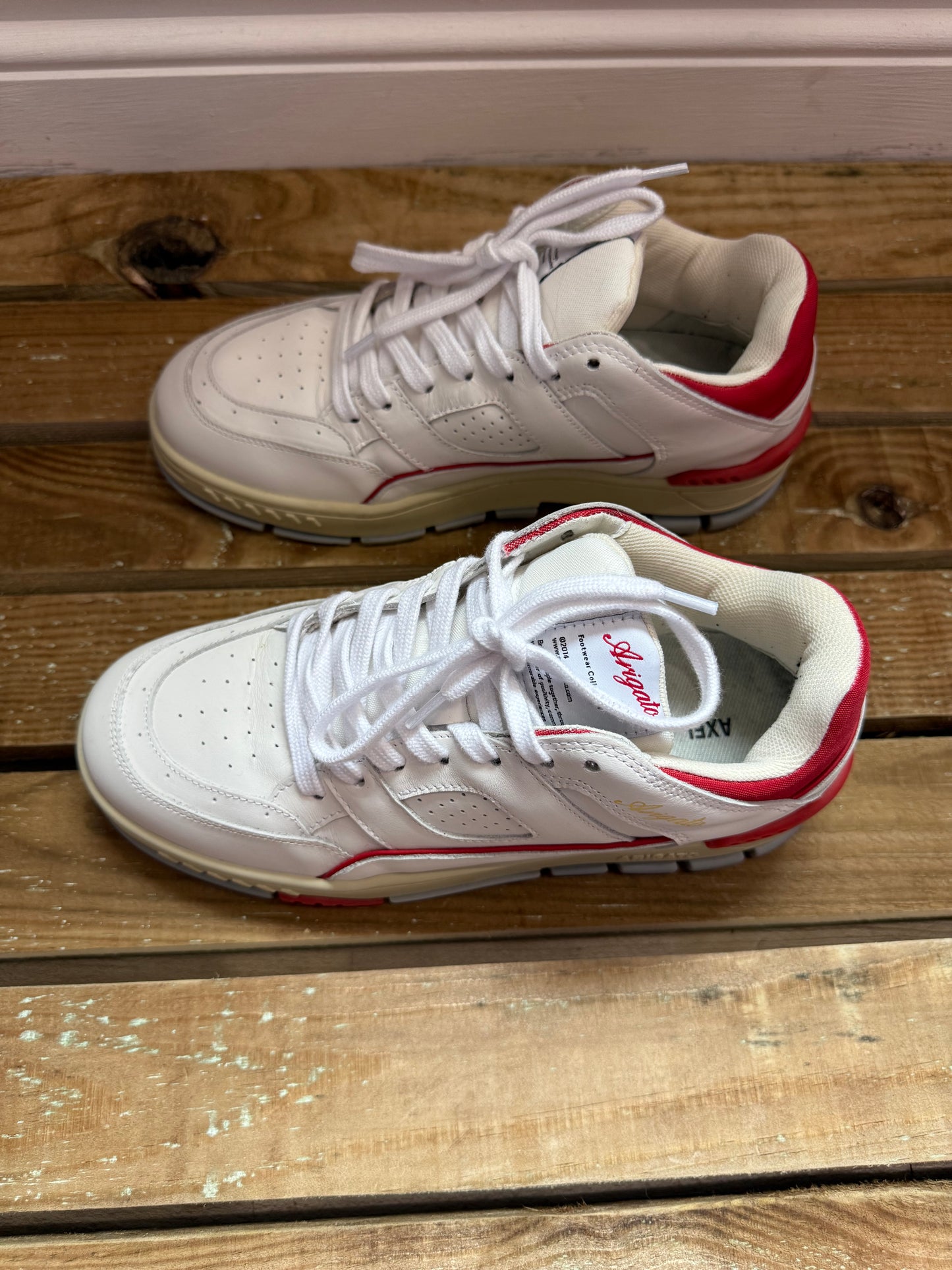 Axel Arigato area lo trainers/ sneakers. UK6.5. EU40