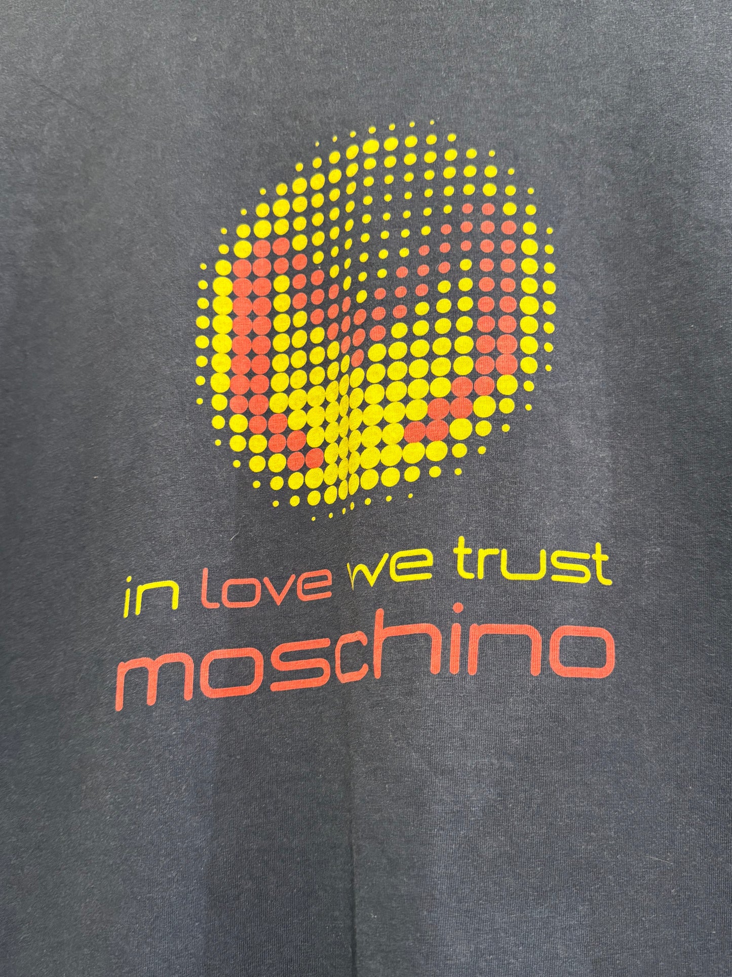 Vintage 90s RARE Moschino in love we trust motif T-shirt. Size Large. Rave