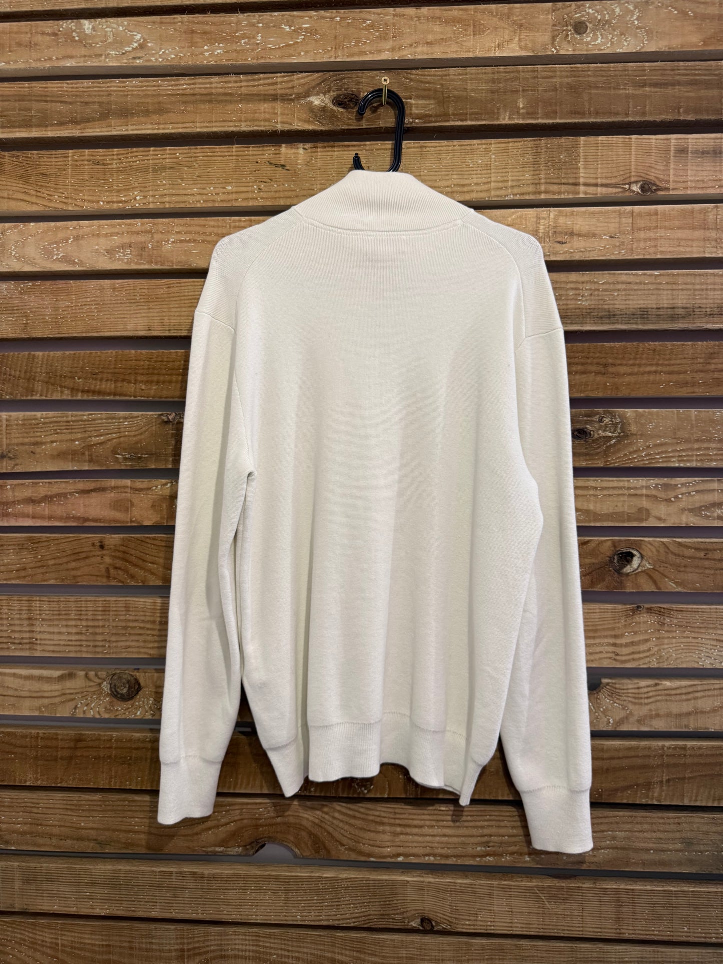 Vintage Y2K Calvin Klein 1/4 zip jumper/ sweater. White. Size Medium.