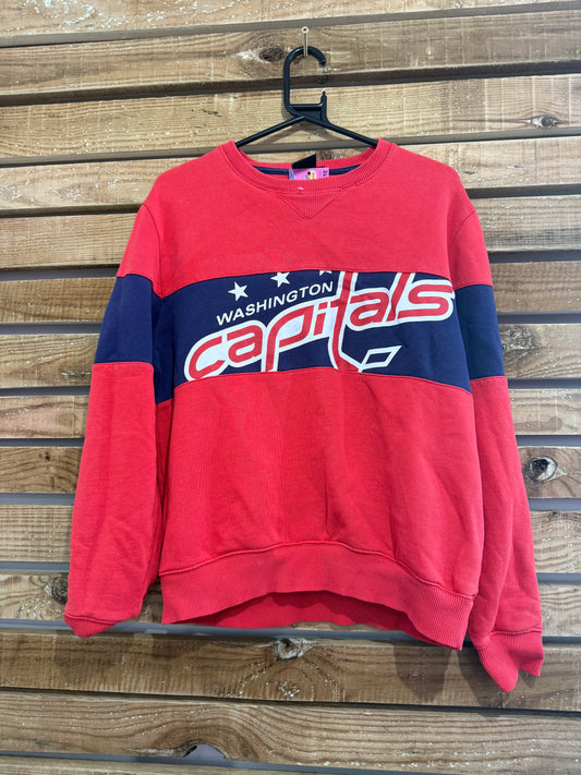 Vintage Y2K NHL Washington Capitals sweatshirt/ sweater. Size Medium.