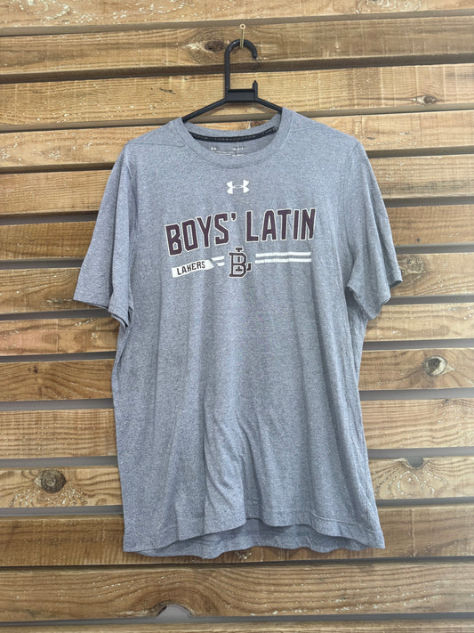 Vintage Y2K Under Armour Boys Latin Lakers USA American spell-out t-shirt. Size Large