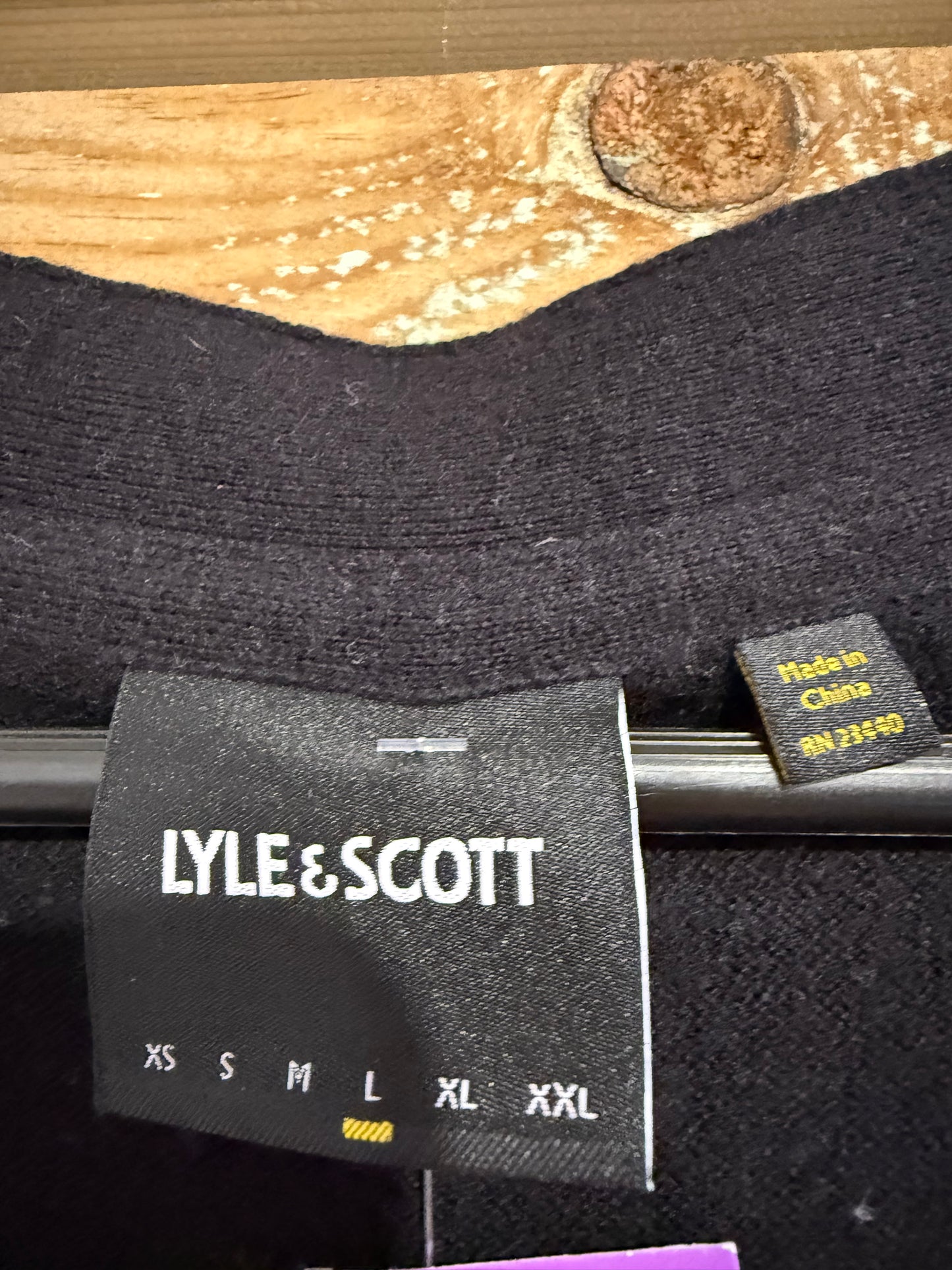 Vintage 90s Lyle & Scott button up knit cardigan/ jumper. Black. Size Large.