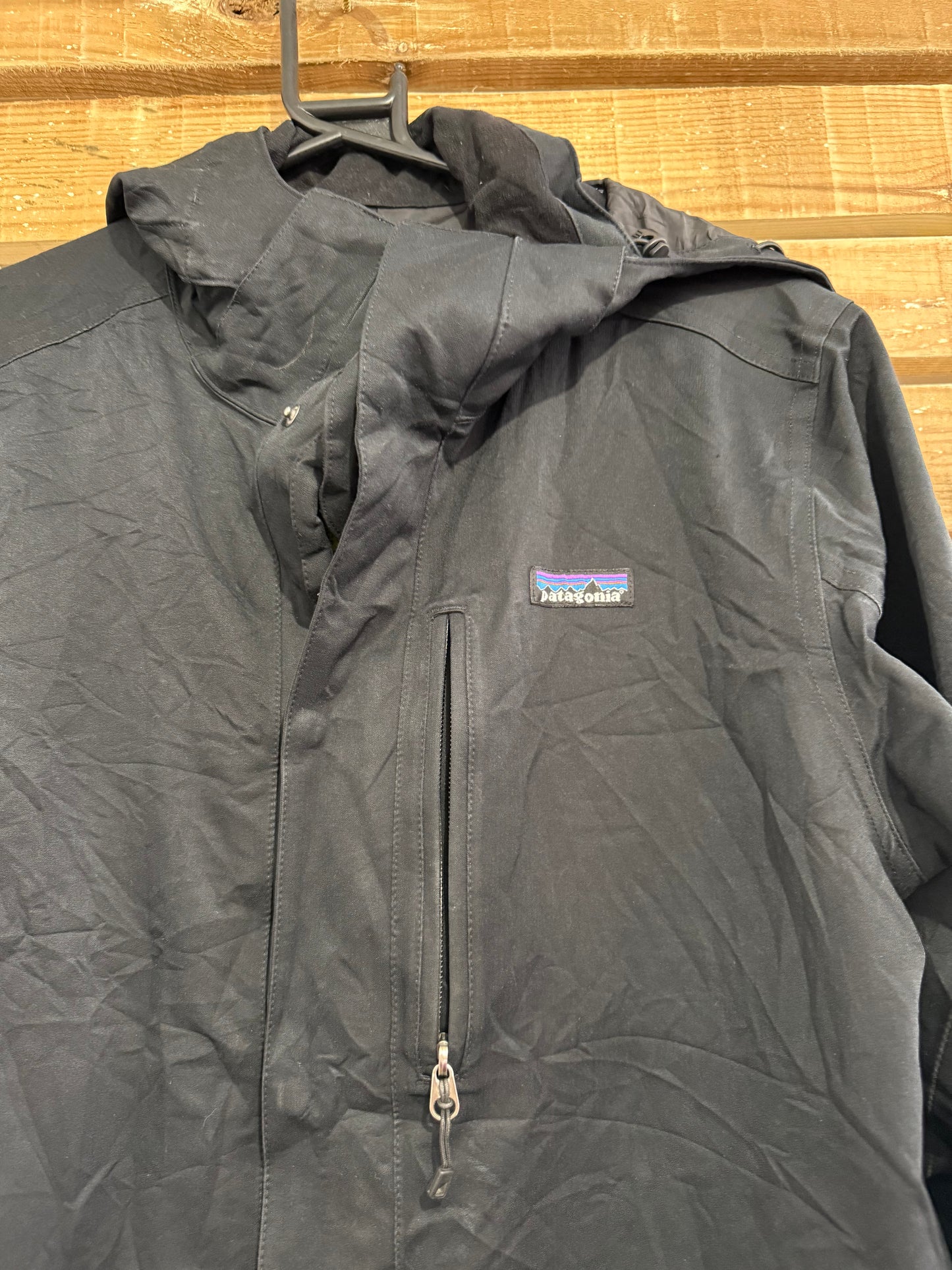 Vintage 90s Patagonia hooded Jacket/ coat. Black. Size Small. Outdoors/hiking.
