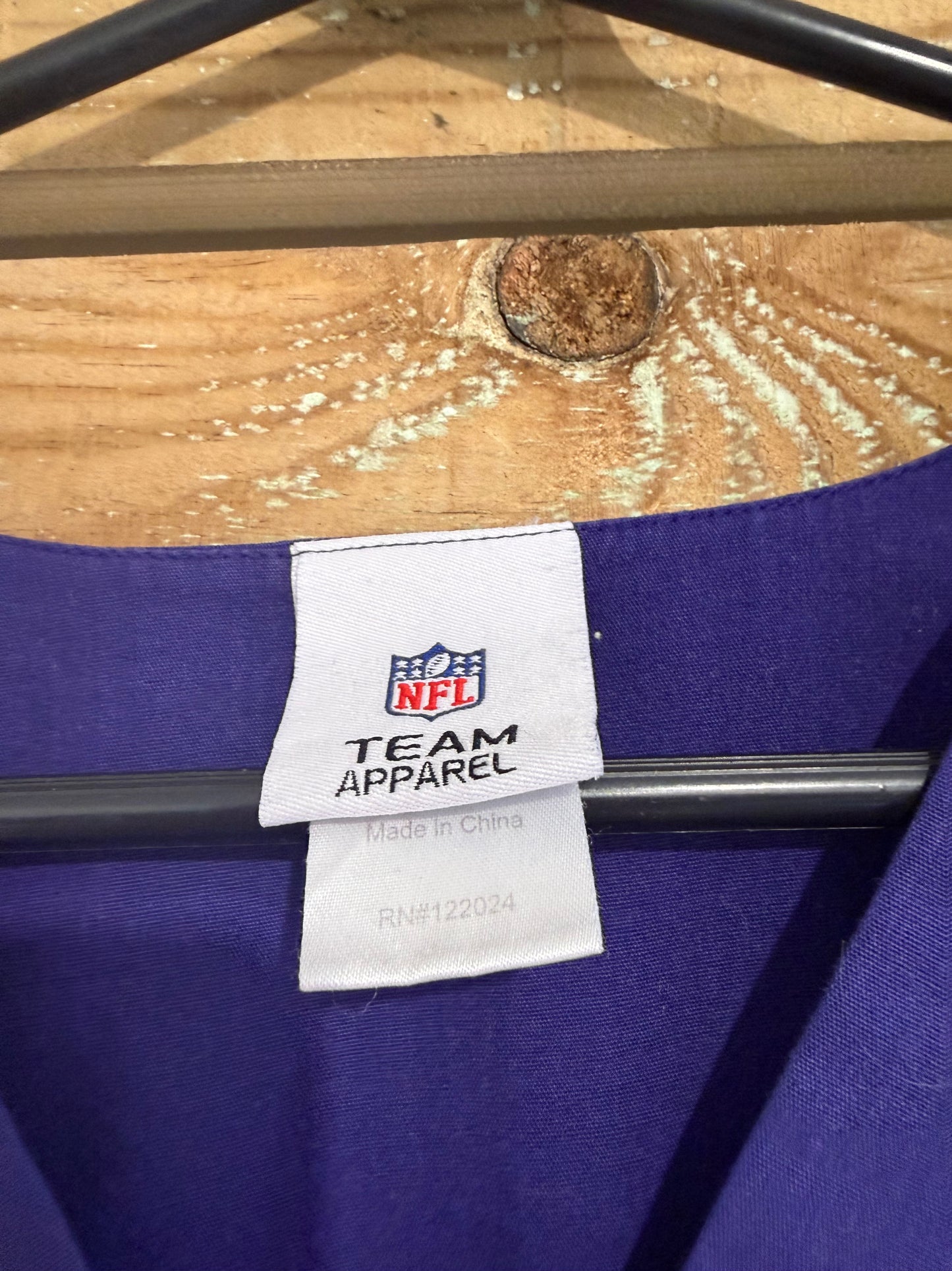 Vintage Y2K NFL Baltimore Ravens Scrub Top. Size 2XL