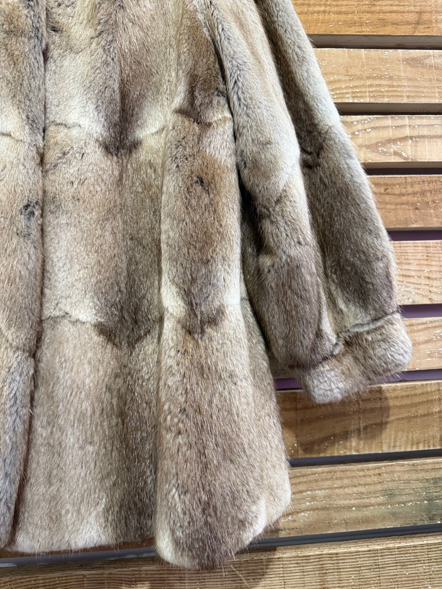 Vintage 80s Musquash brown/ grey fur coat/ jacket. Free sizing up to a size 16.
