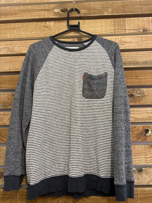 Vintage Y2K Levi’s striped grey jumper/ sweater. Size Medium.