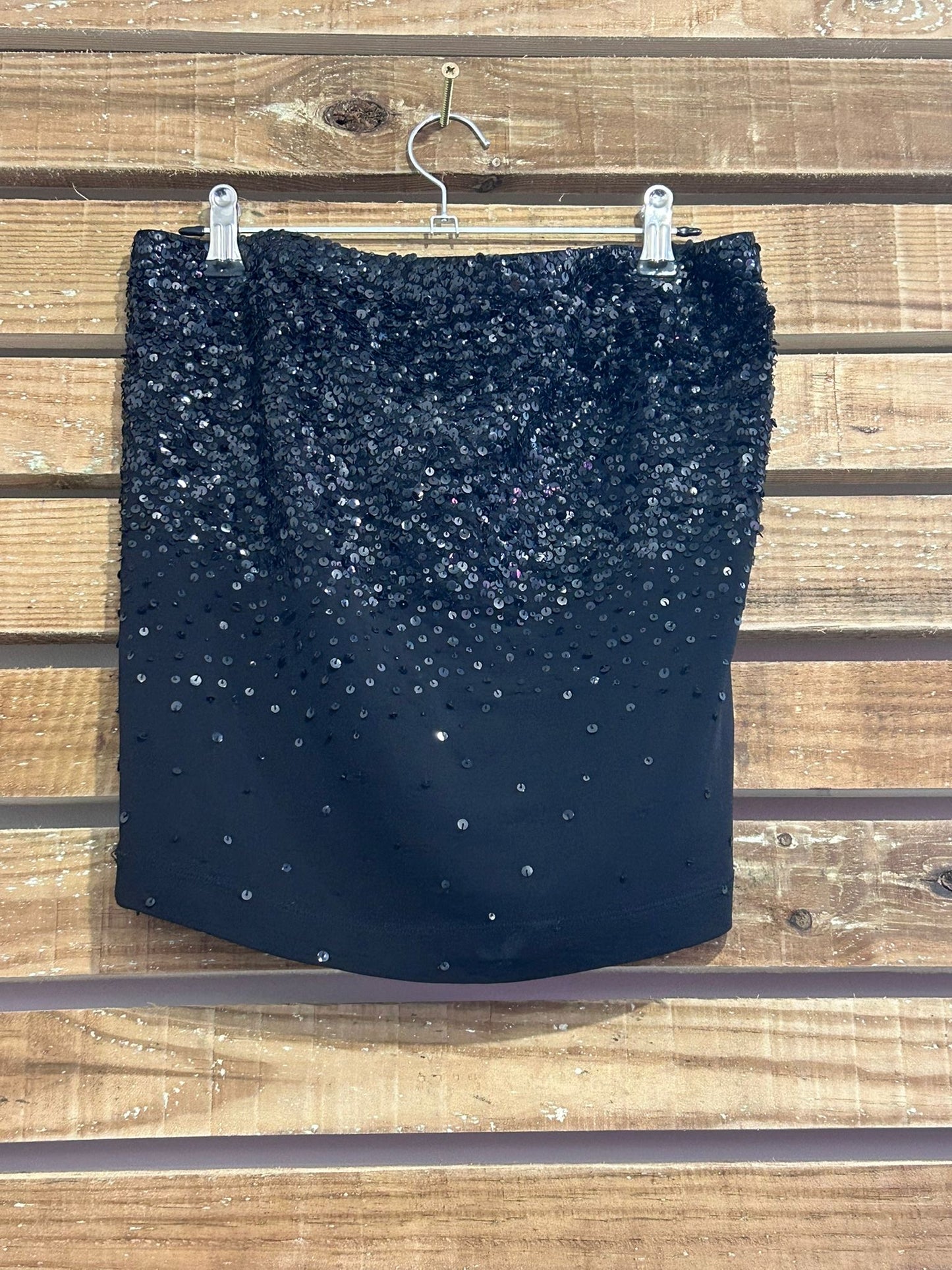 Donna Karan sequin mini skirt. Christmas/party. Waist 30” UK10