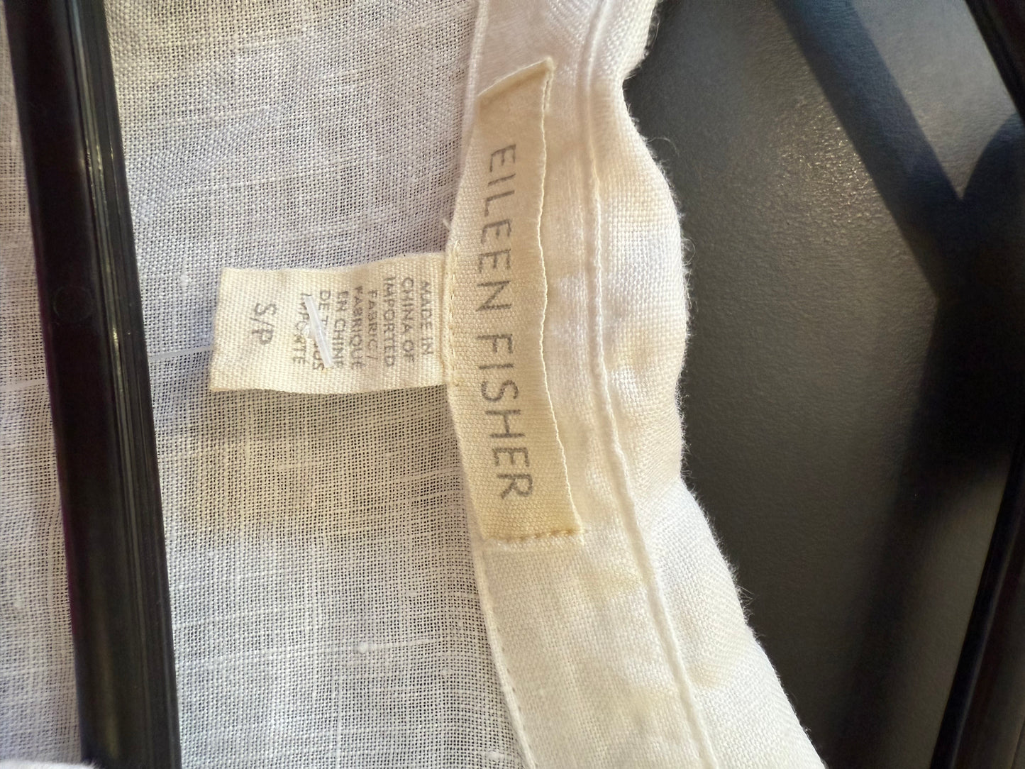 Eileen Fisher long line linen white shirt. Size Small