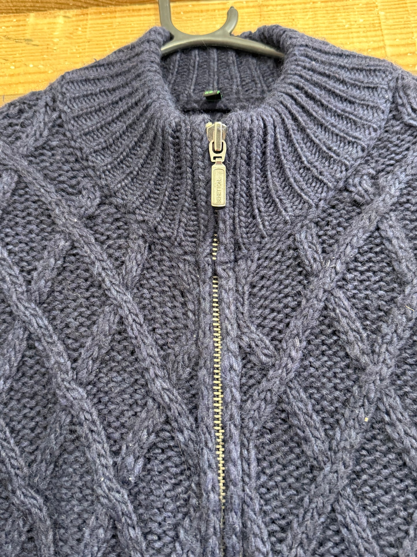 Vintage Y2K Benneton zip up wool knit cardigan/ jumper. Blue. Size Medium.