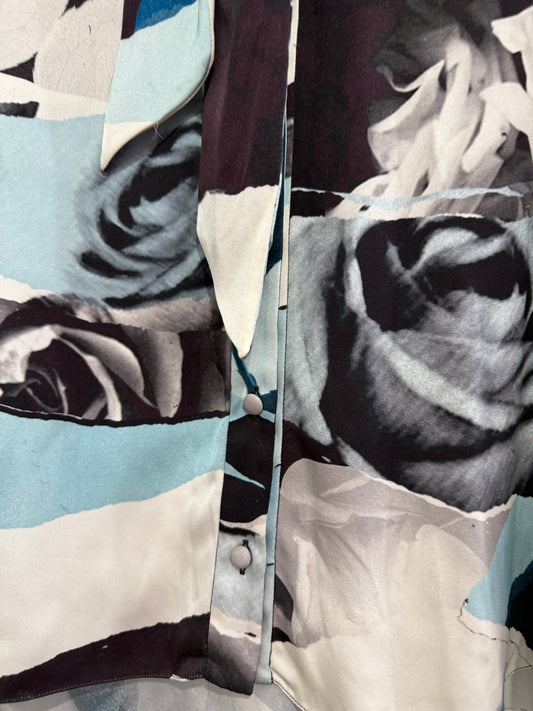 Alexander McQueen floral blouse with neck tie. Pussy bow. Size 38