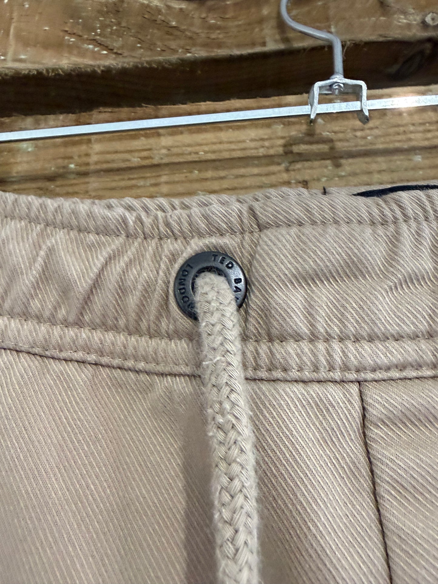 Ted Baker cotton shorts. 30” waist. Beige. Golf/summer/holiday.