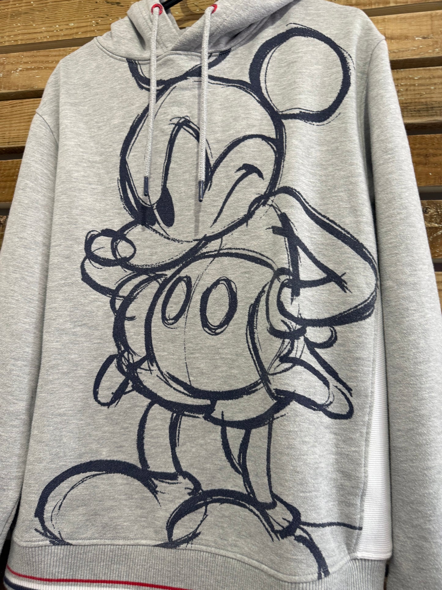 Disneyland Mickey Mouse hoodie/ hooded sweater. Grey. Size Medium.