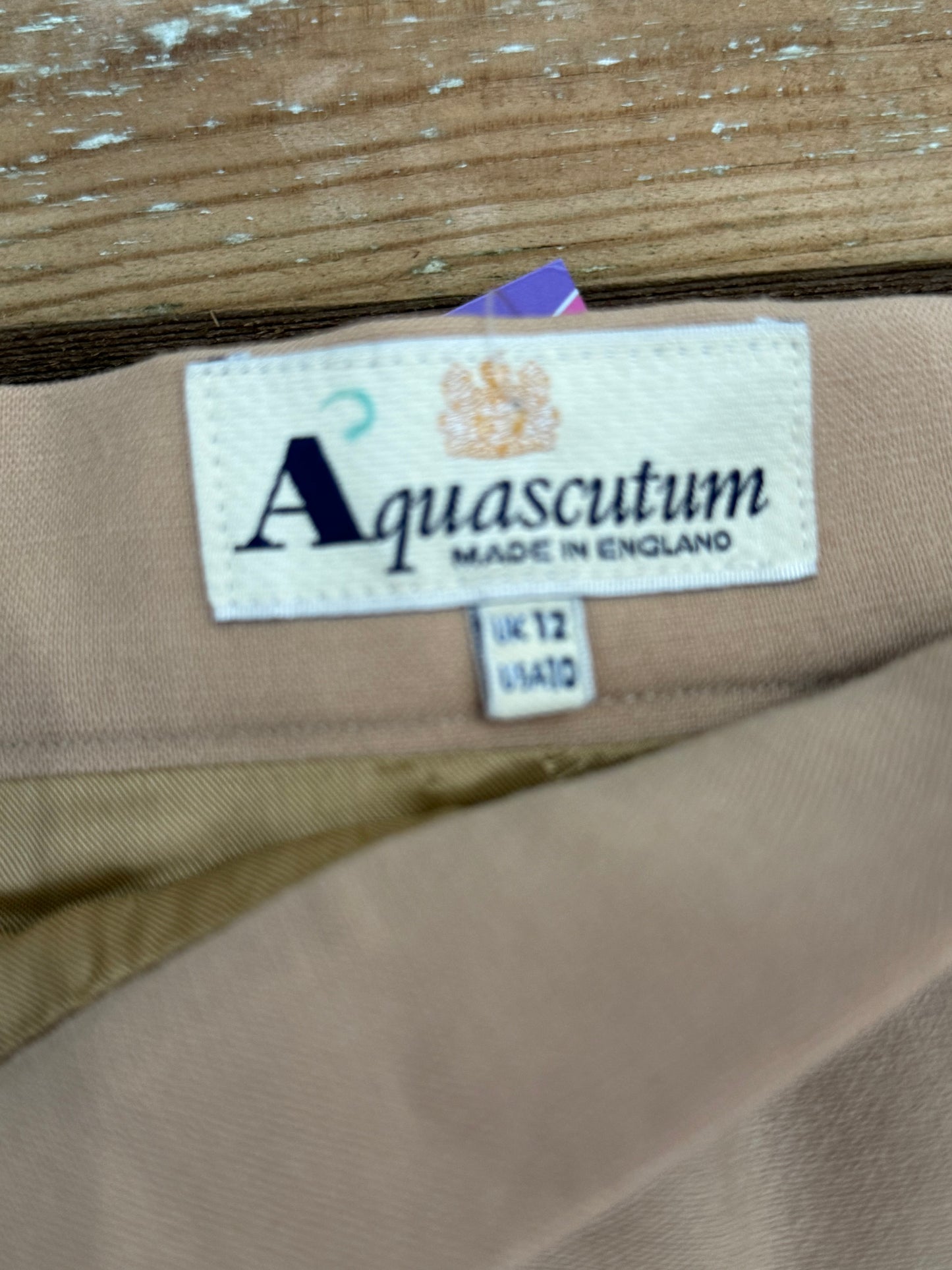 Vintage 80s, 40s style, Aquascutum peach wool skirt. Size UK8, 28” waist