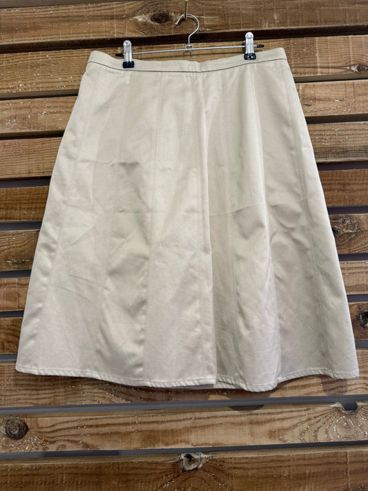 Vintage 80s Aquascutum aline skirt. Summer. Size 10. Waist 30”