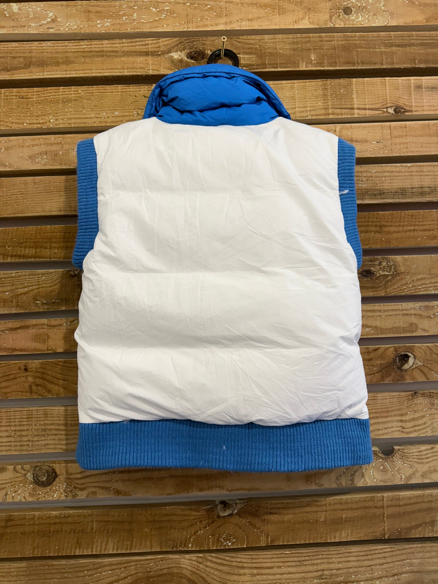 Vintage Y2K Ellesse puffer Sleeveless jacket/ Gilet/ body warmer. Ski. Size small