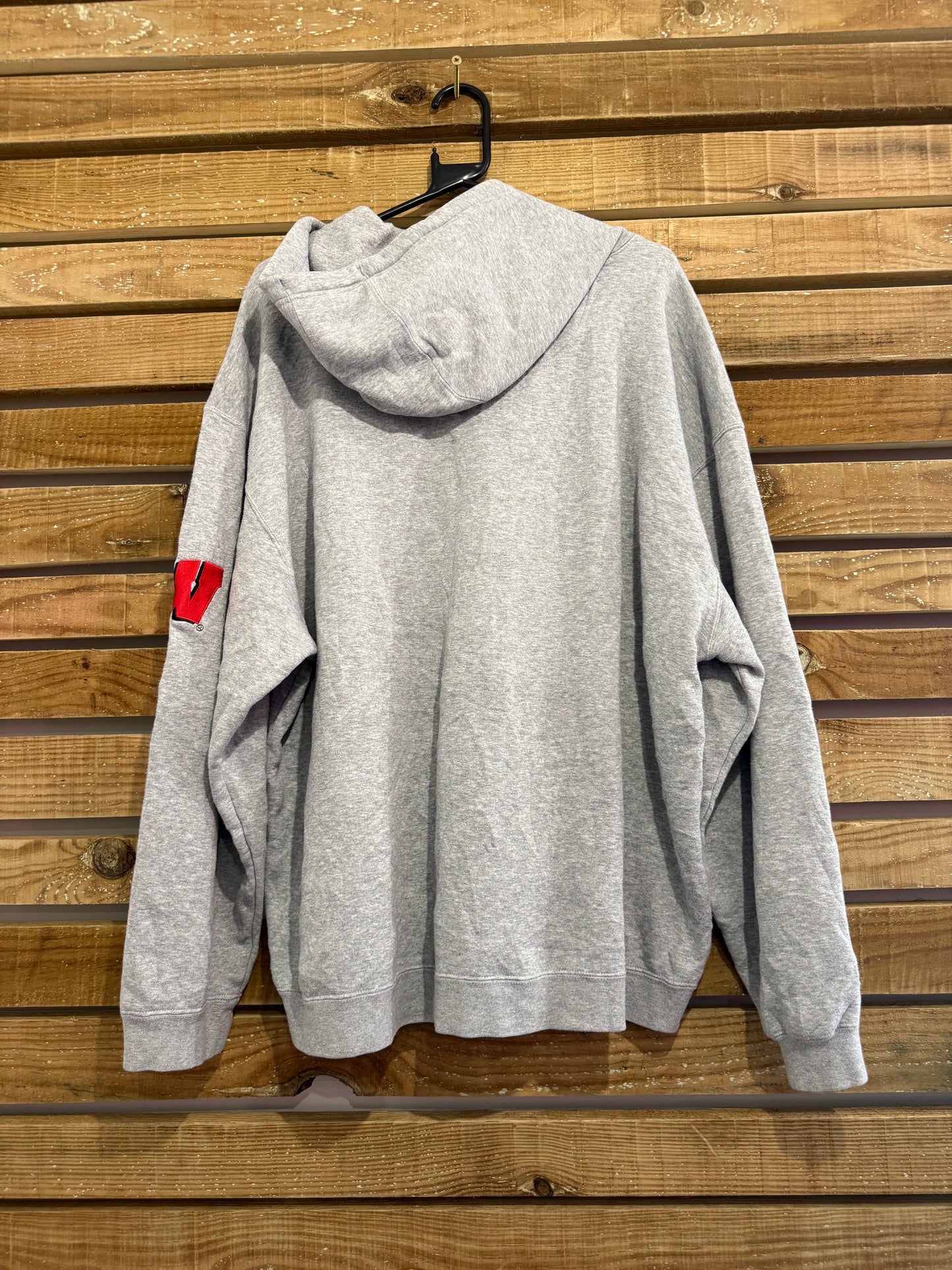 Vintage Y2K Wisconsin University  hoodie/ hooded sweater. USA/ American. Grey. Size XXL