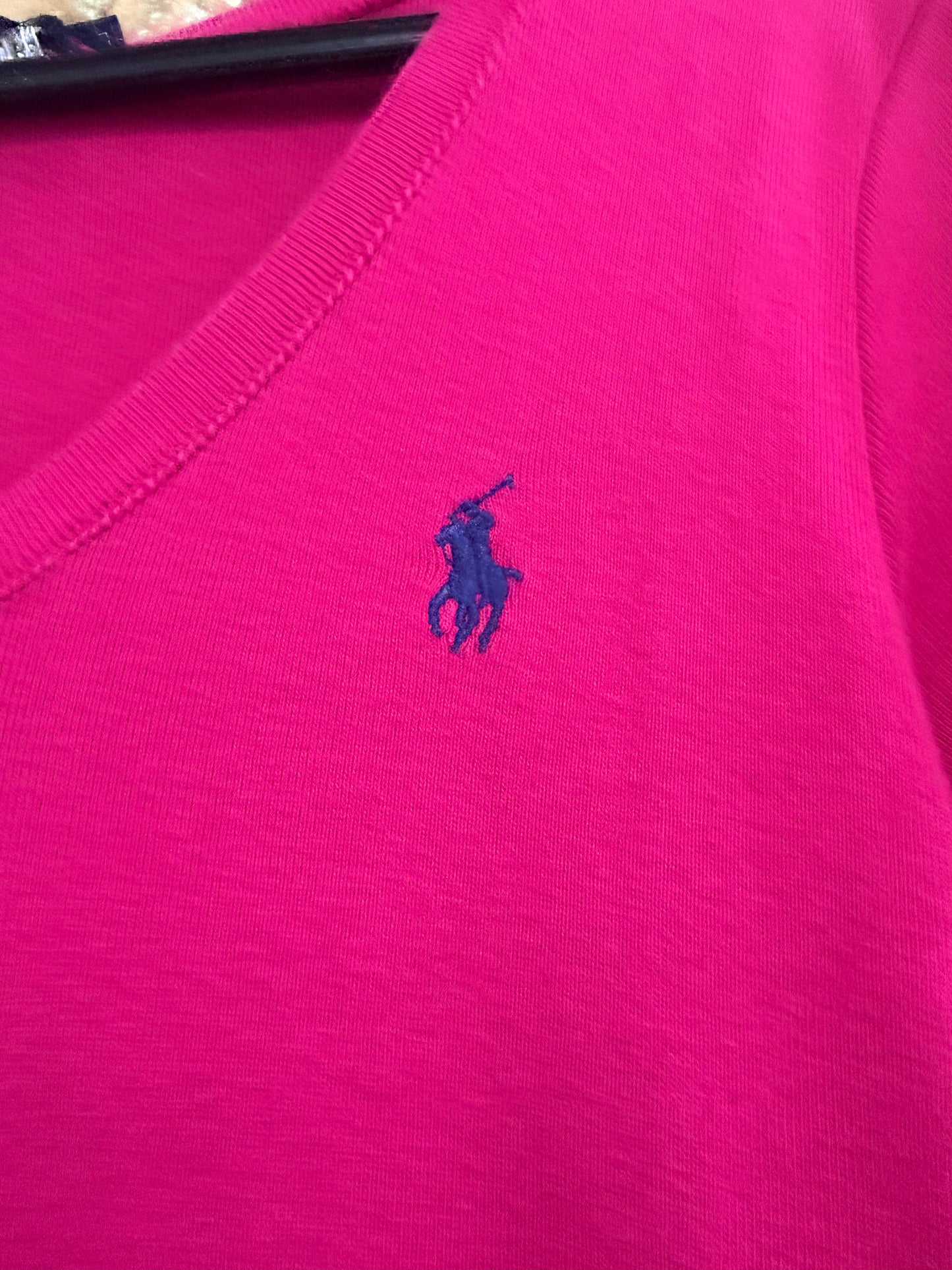 Vintage 90s Ralph Lauren V neck logo T-shirt. Pink. Size Large.