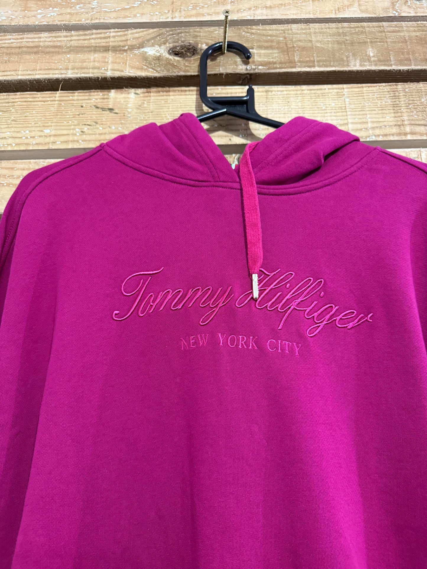Vintage Y2K Tommy Hilfiger embroidered Spell-out logo hoodie/ hooded sweater.