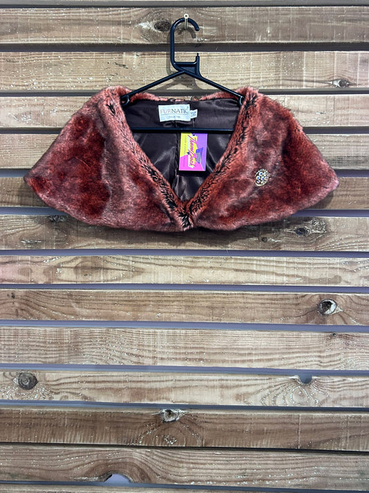Vintage Y2K Faux Fur cape/ shawl. Free sizing. Christmas/ party