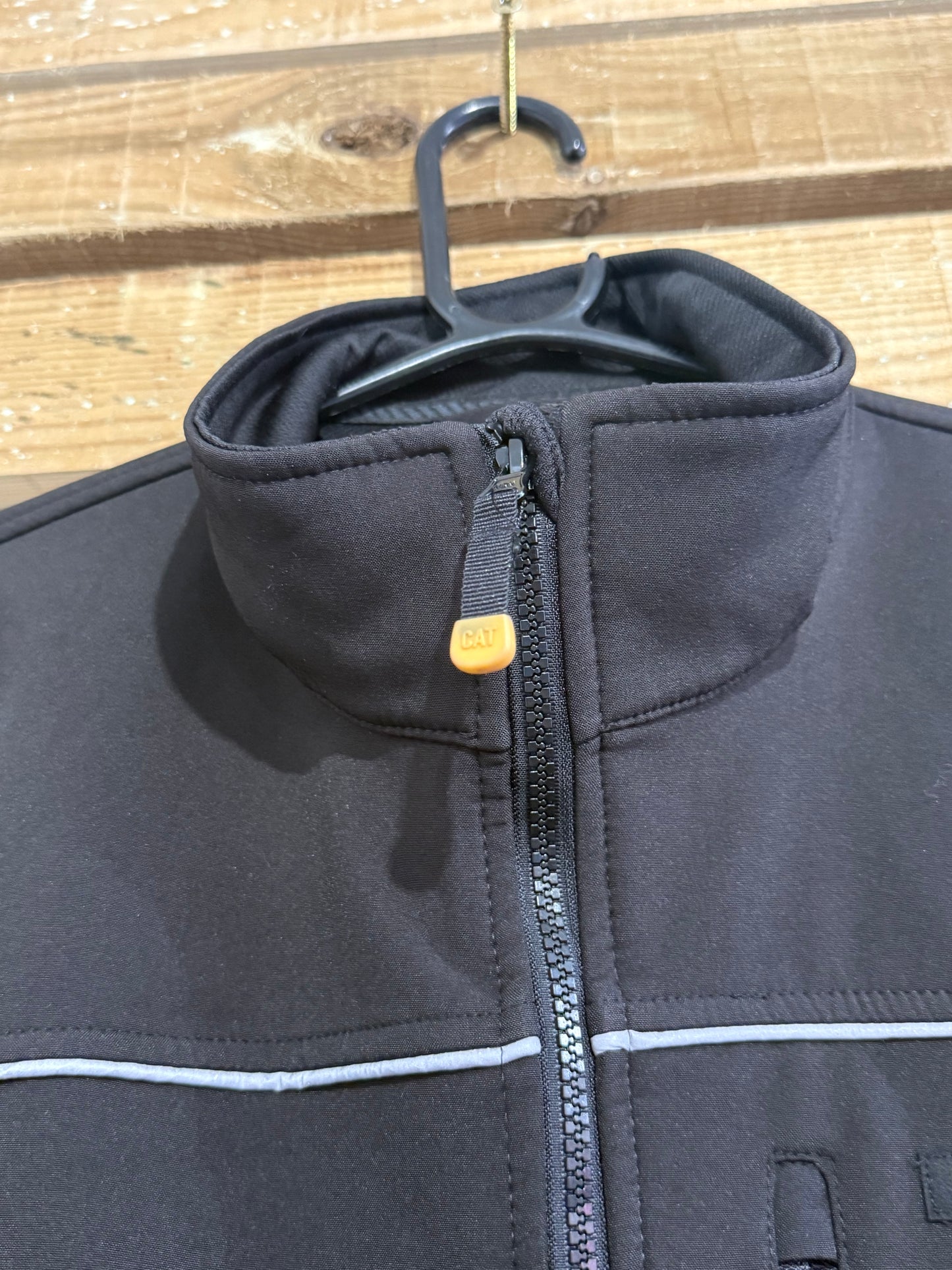 Caterpillar Cat Soft Shell Jacket. Black. Size Large. Workwear.