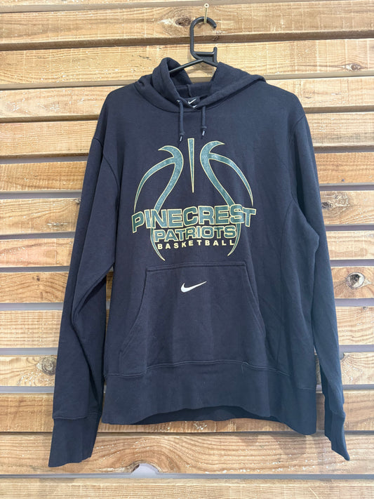 Vintage Y2K Nike Pinecrest Patriots hoodie/ hooded sweater. USA/ American. Black. Size Medium.