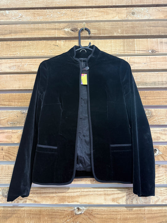 Vintage 80s Dereta black velvet evening  jacket. Size 10. Goth