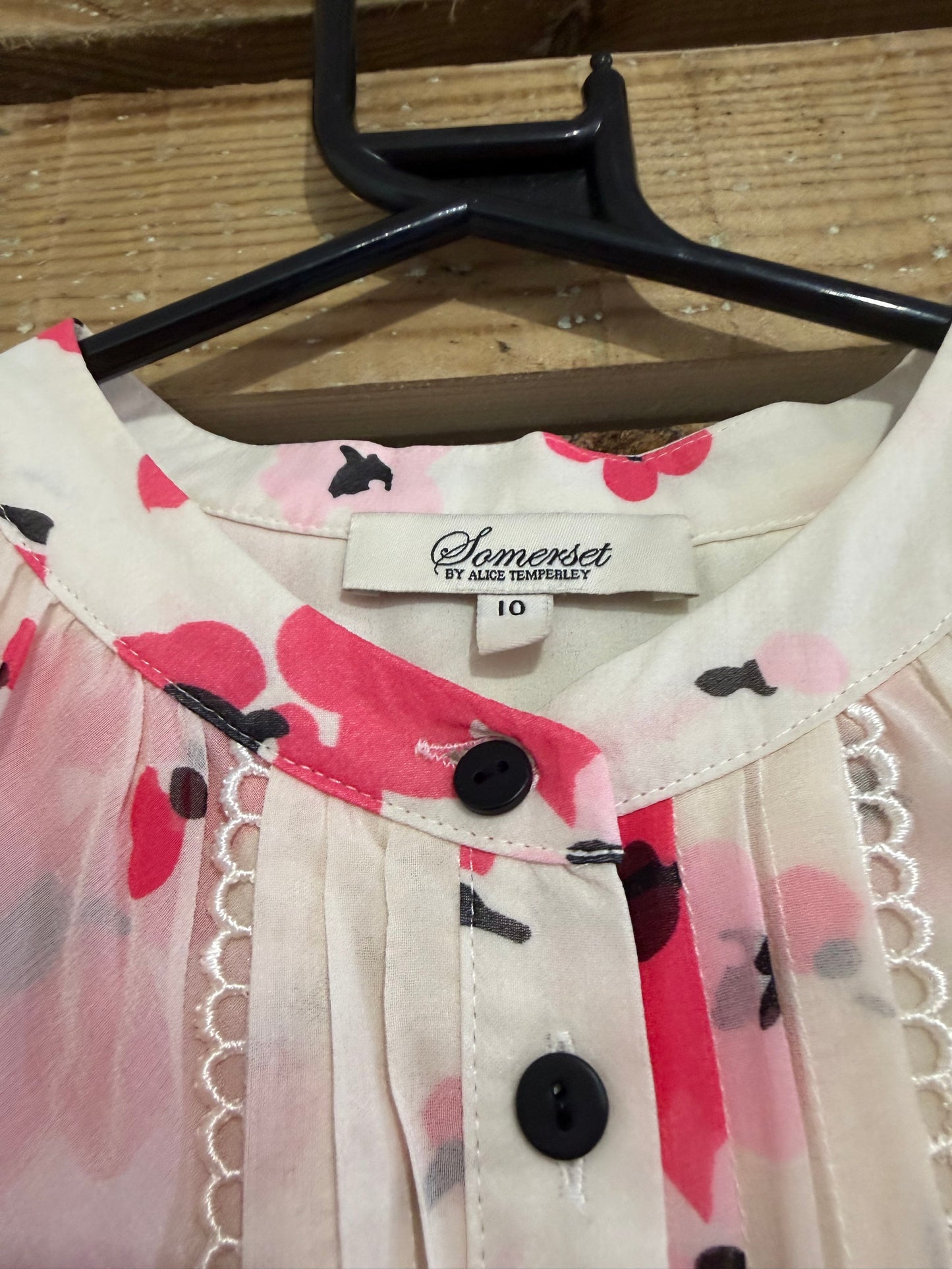 Alice Temperley floral maxi dress. Cape sleeve. Summer/ festival/ evening/wedding. Size 10.