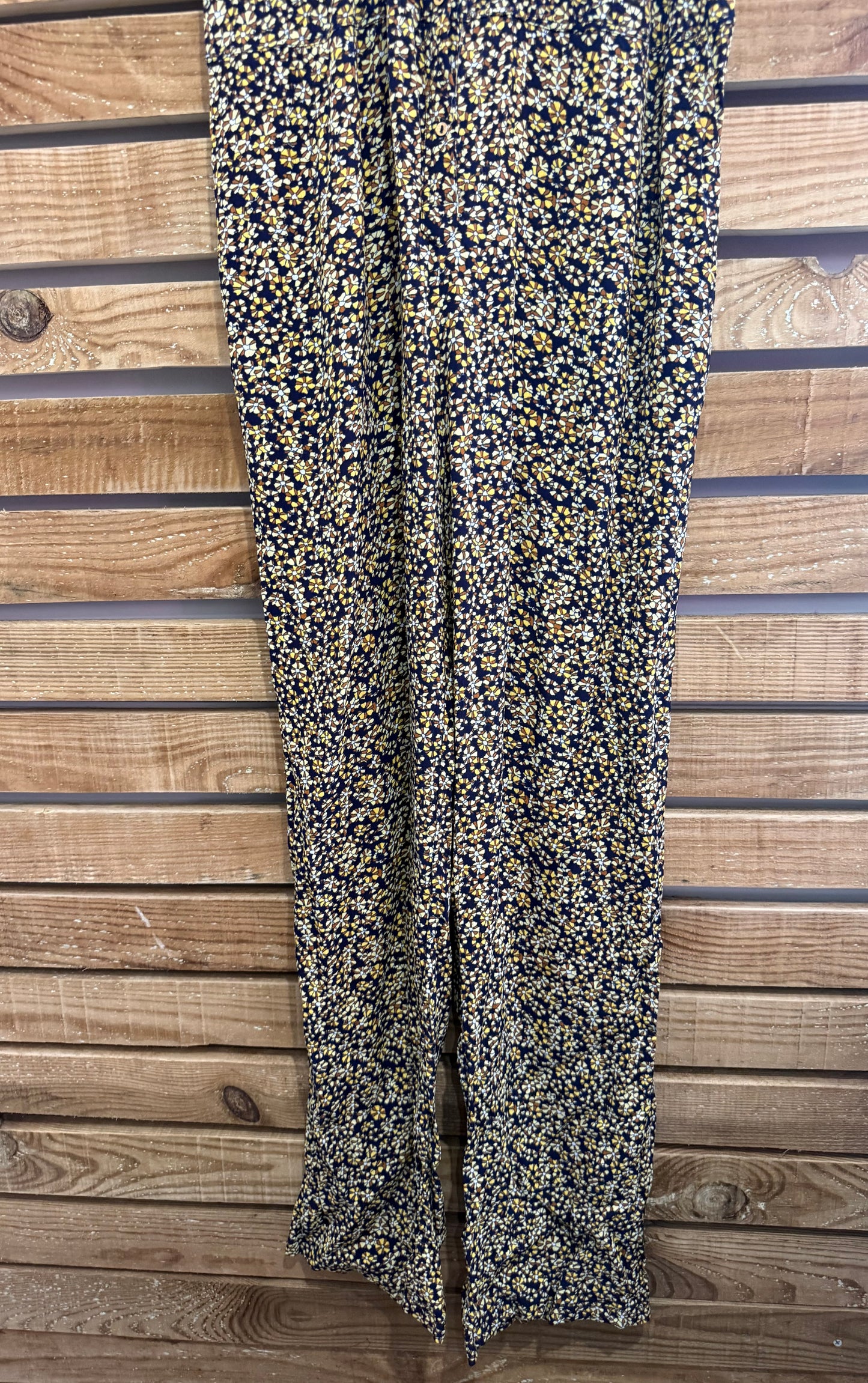 Noa Noa floral jumpsuit. Peter Pan collar. Free sizing. 38 label.