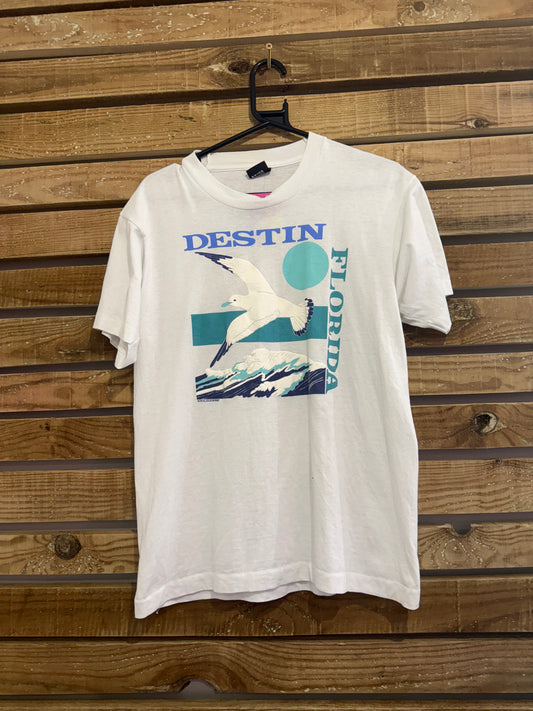 Vintage 80s American single stitch motif T-shirt. Size Large.
