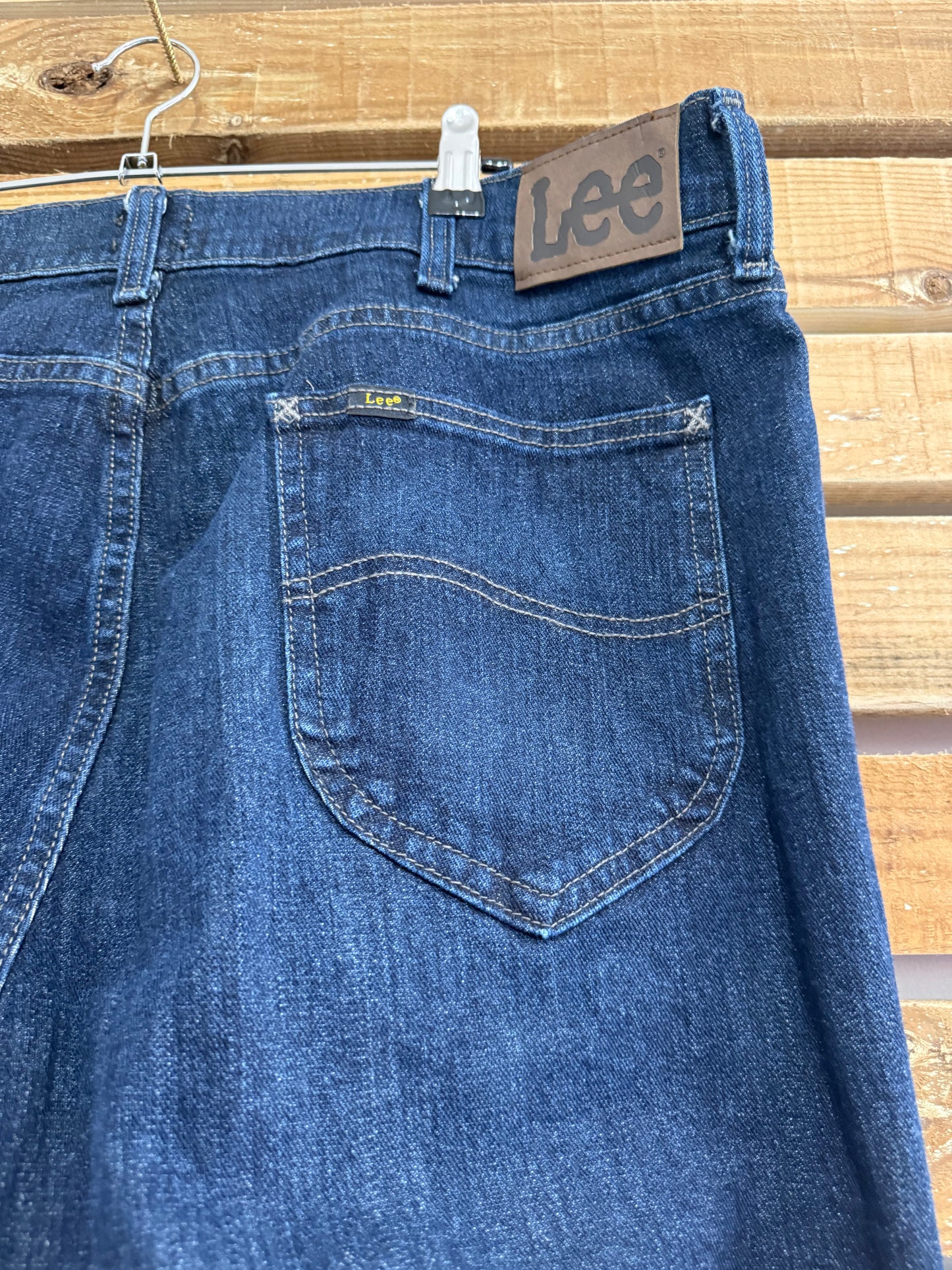 Vintage Y2K Deadstock Lee jeans. BNWT. Waist 38” Leg 34”