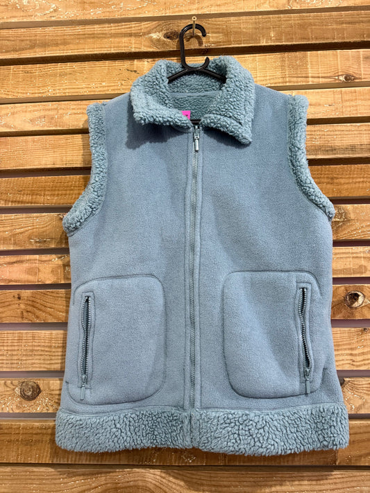 Vintage Y2K Faux Fur/ sheepskin Gilet/Sleeveless Jacket/ Gilet. Size Large.