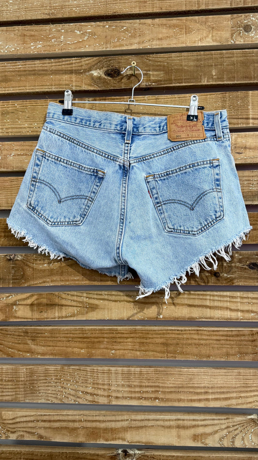 Vintage 90s Levi’s 501 Cut Off Denim Shorts. 30” waist, UK10.